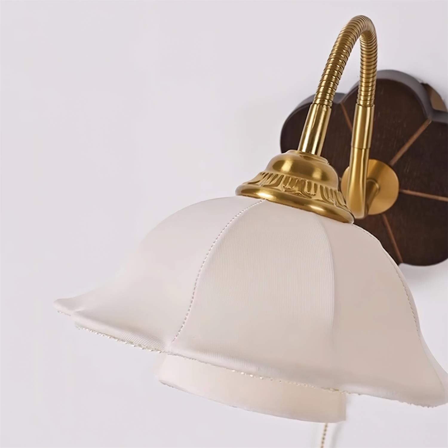 Maribel Vintage Flower Wall Lamp