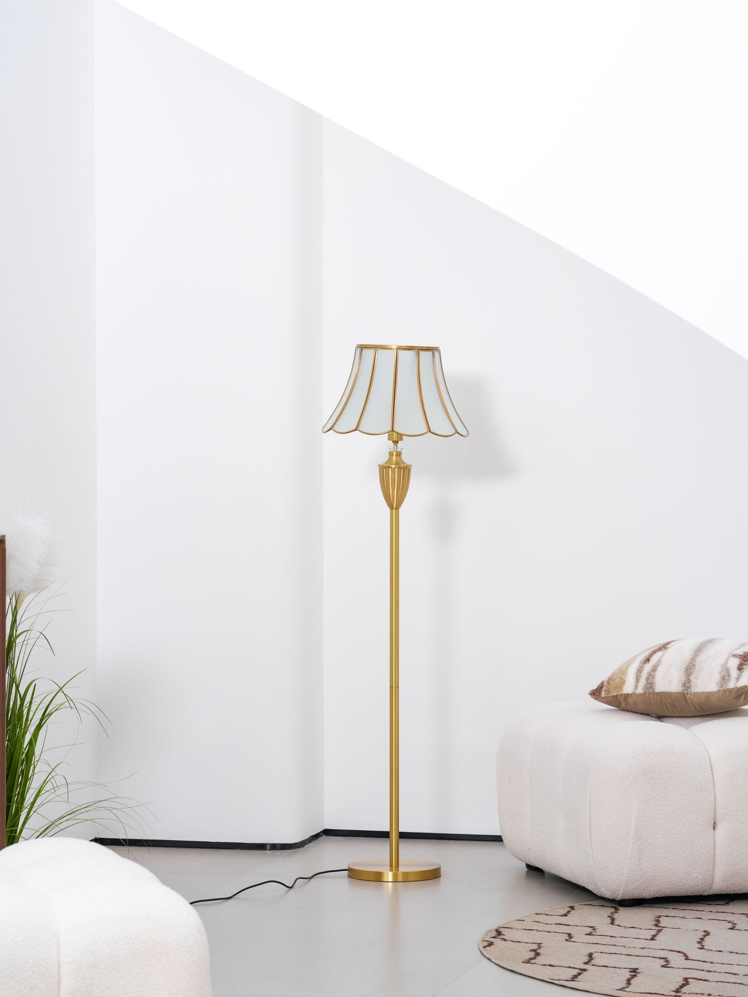 Covena Brass Luxury Floor Lamp-Neutral Decor