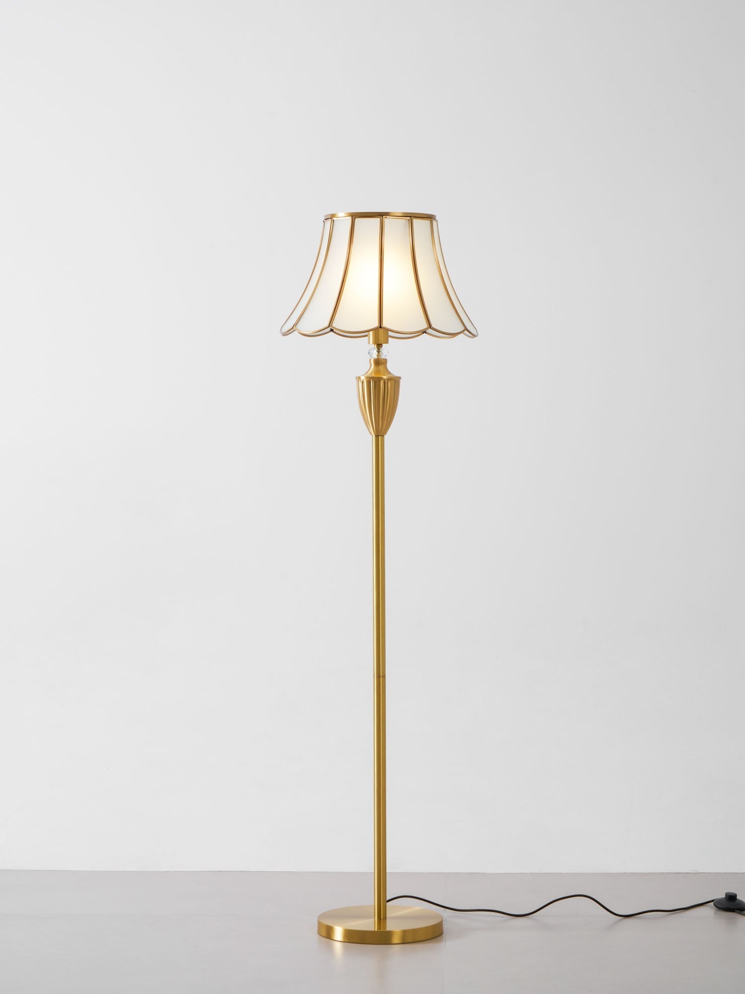 Covena Brass Luxury Floor Lamp-Neutral Decor