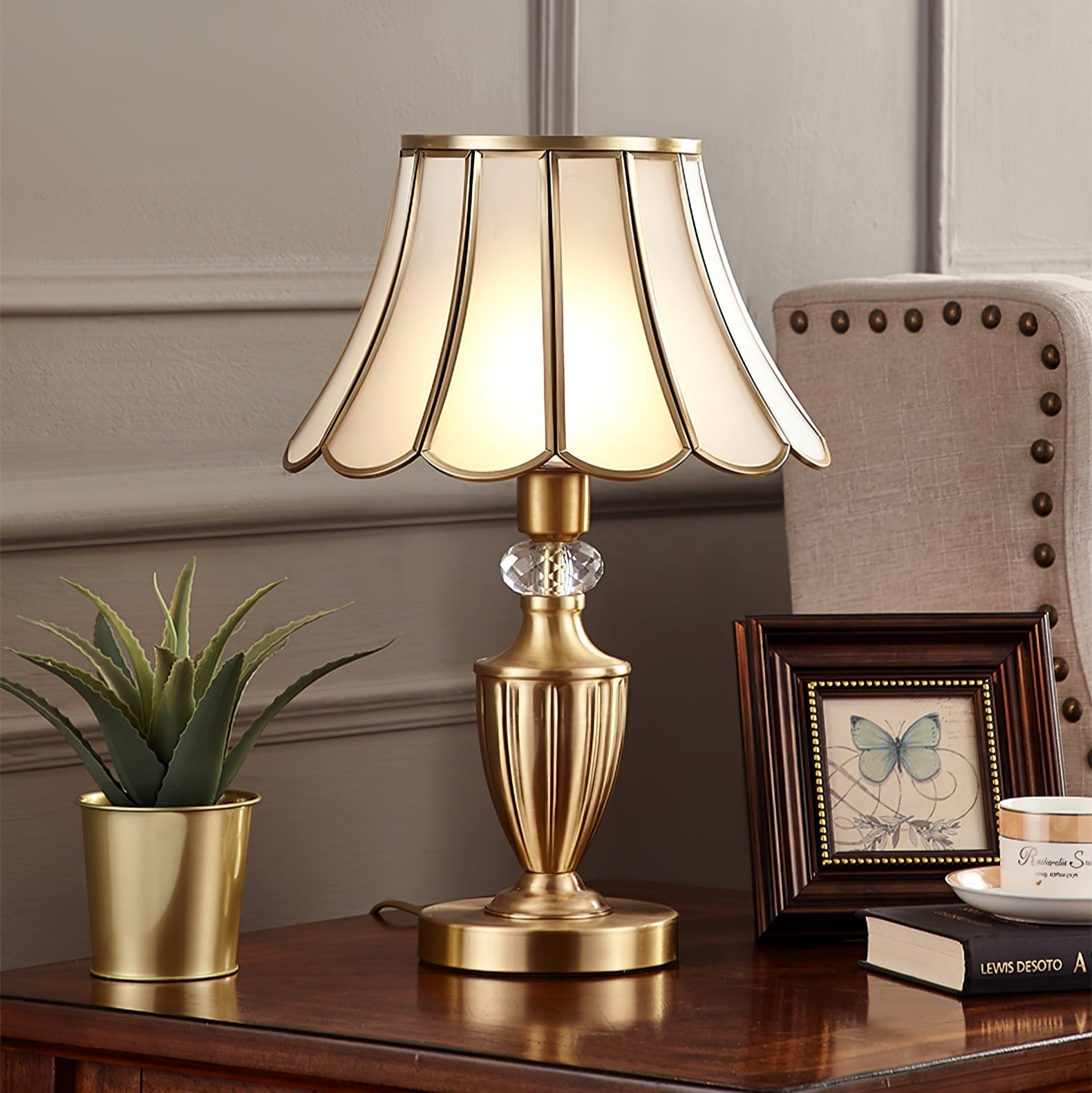 Valencia Brass & Glass Vintage Table Lamp-Neutral Decor