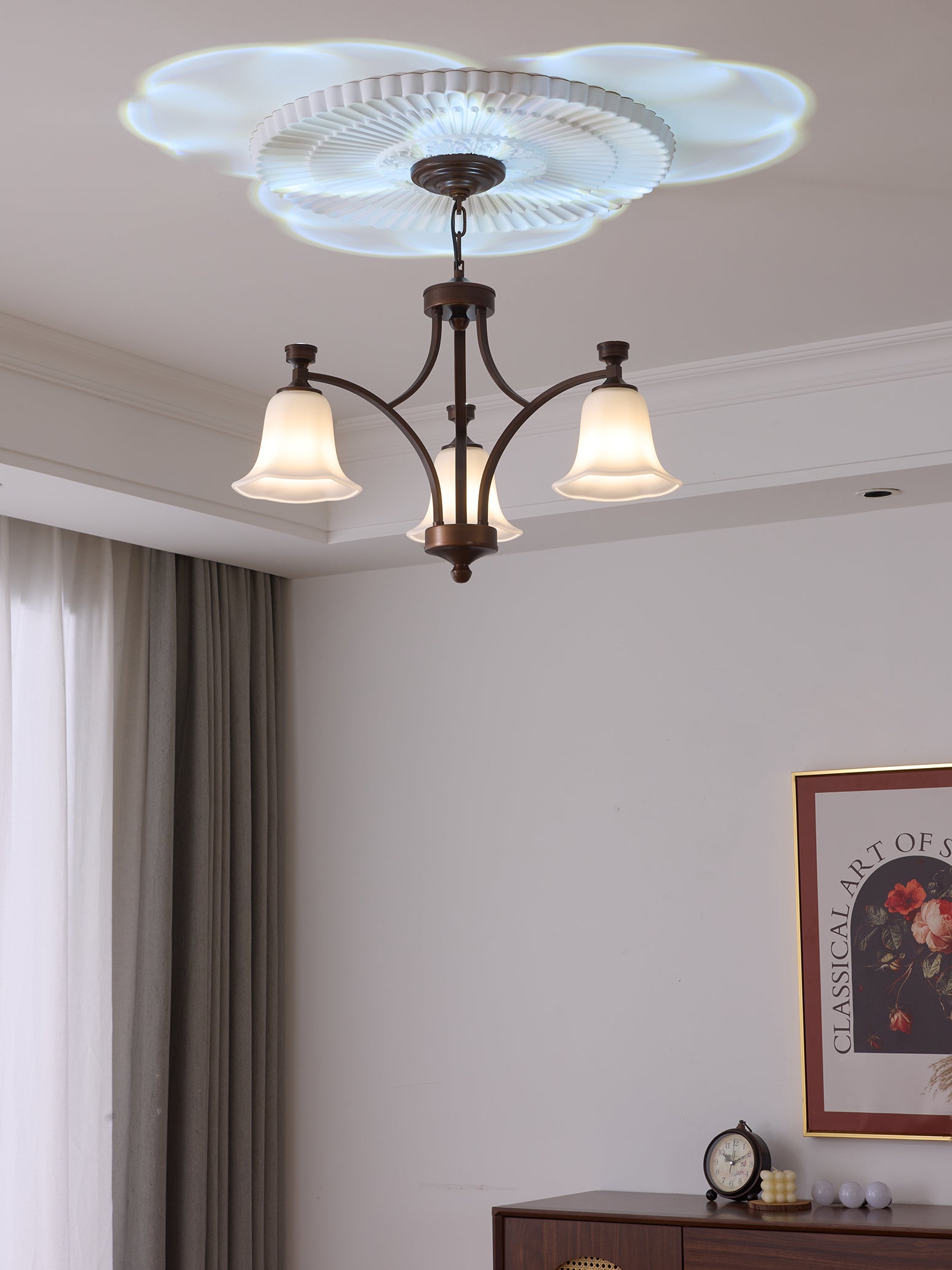 Viloros Traditional Premium Bell Glass Chandelier-Neutral Decor