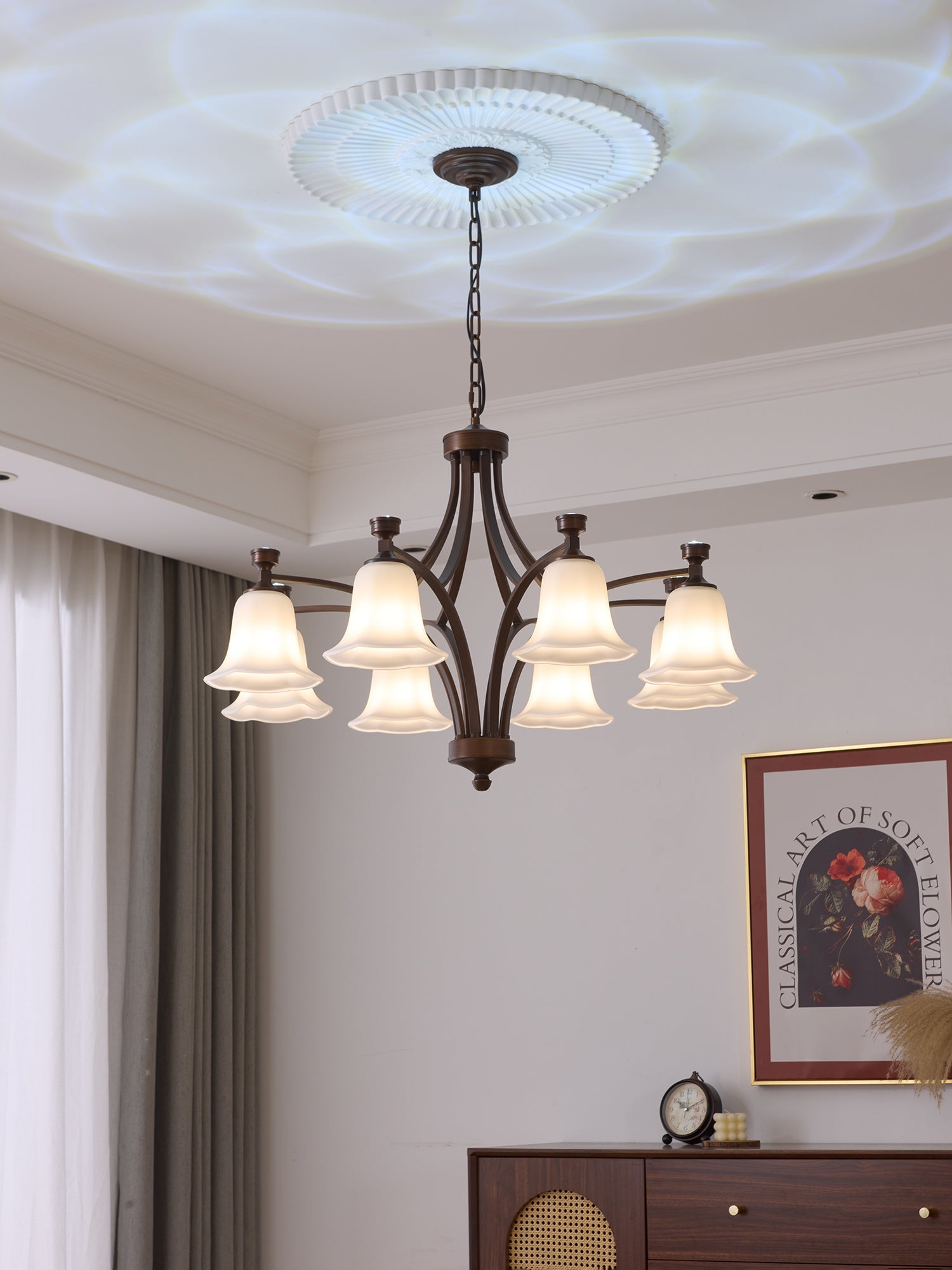 Viloros Traditional Premium Bell Glass Chandelier-Neutral Decor