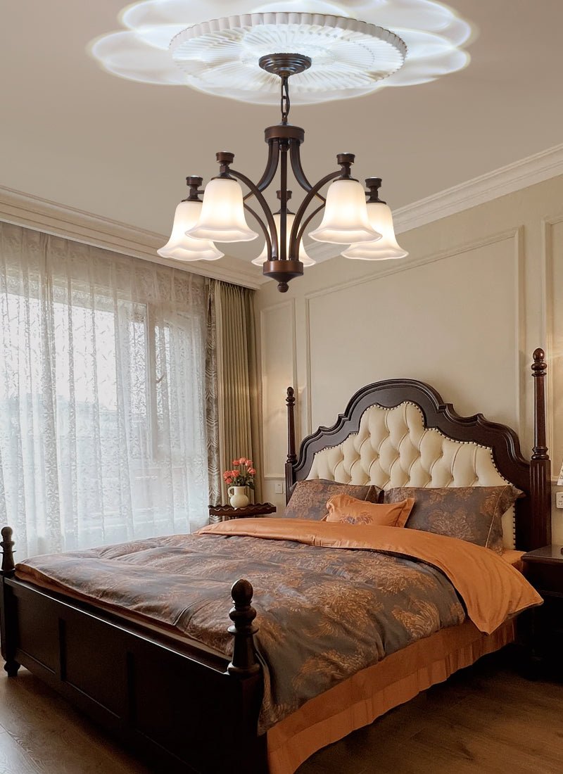 Viloros Traditional Premium Bell Glass Chandelier-Neutral Decor