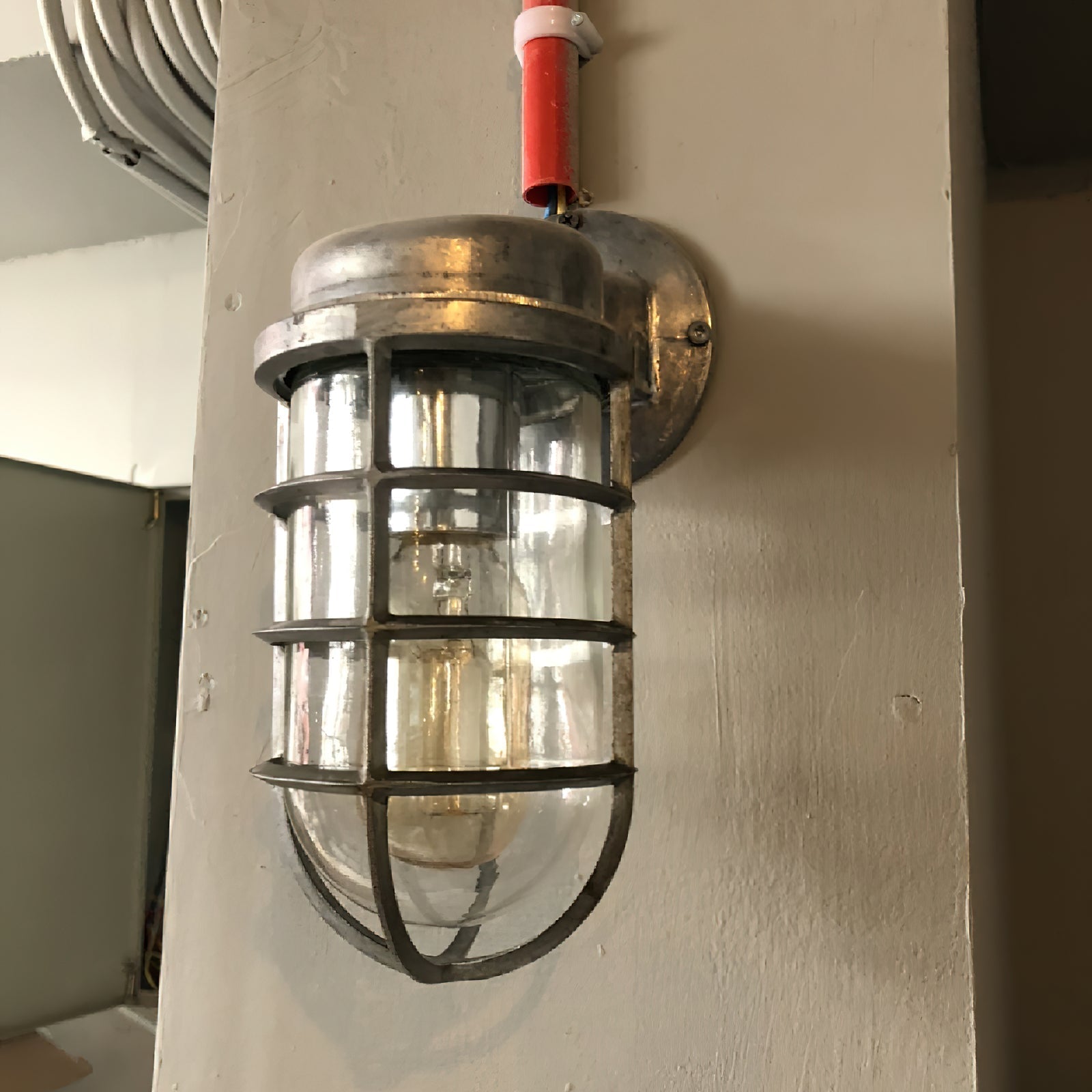 Ozorel Wall Lamp