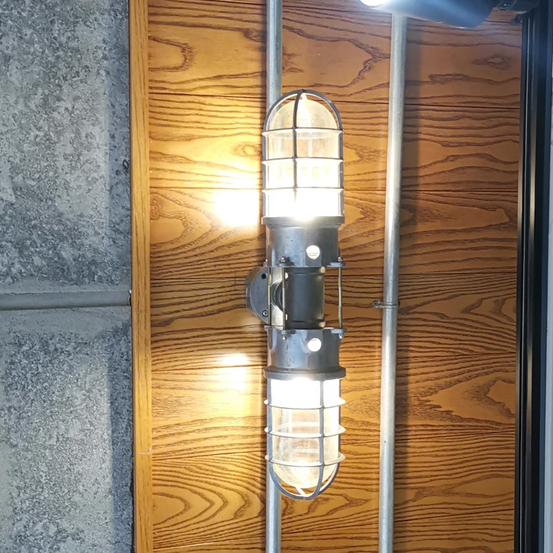 Ozorel Wall Lamp