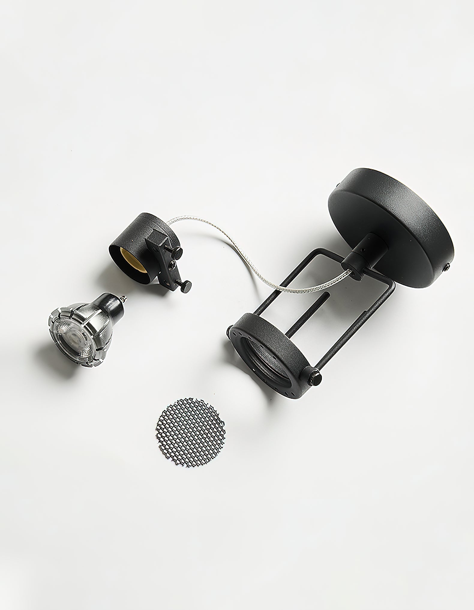 Side profile of the industrial ceiling lamp in Black.