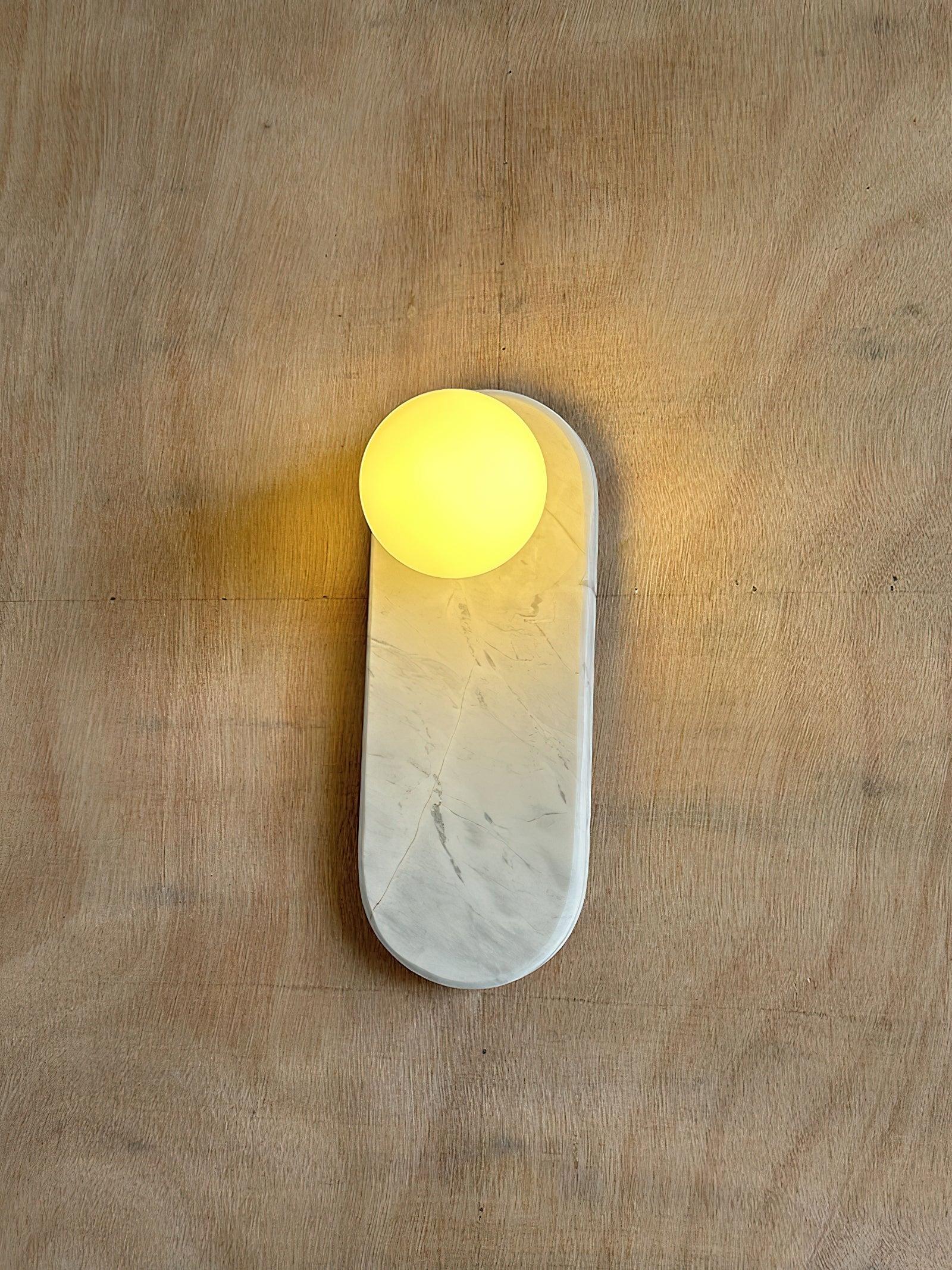 Comarion Wall Lamp