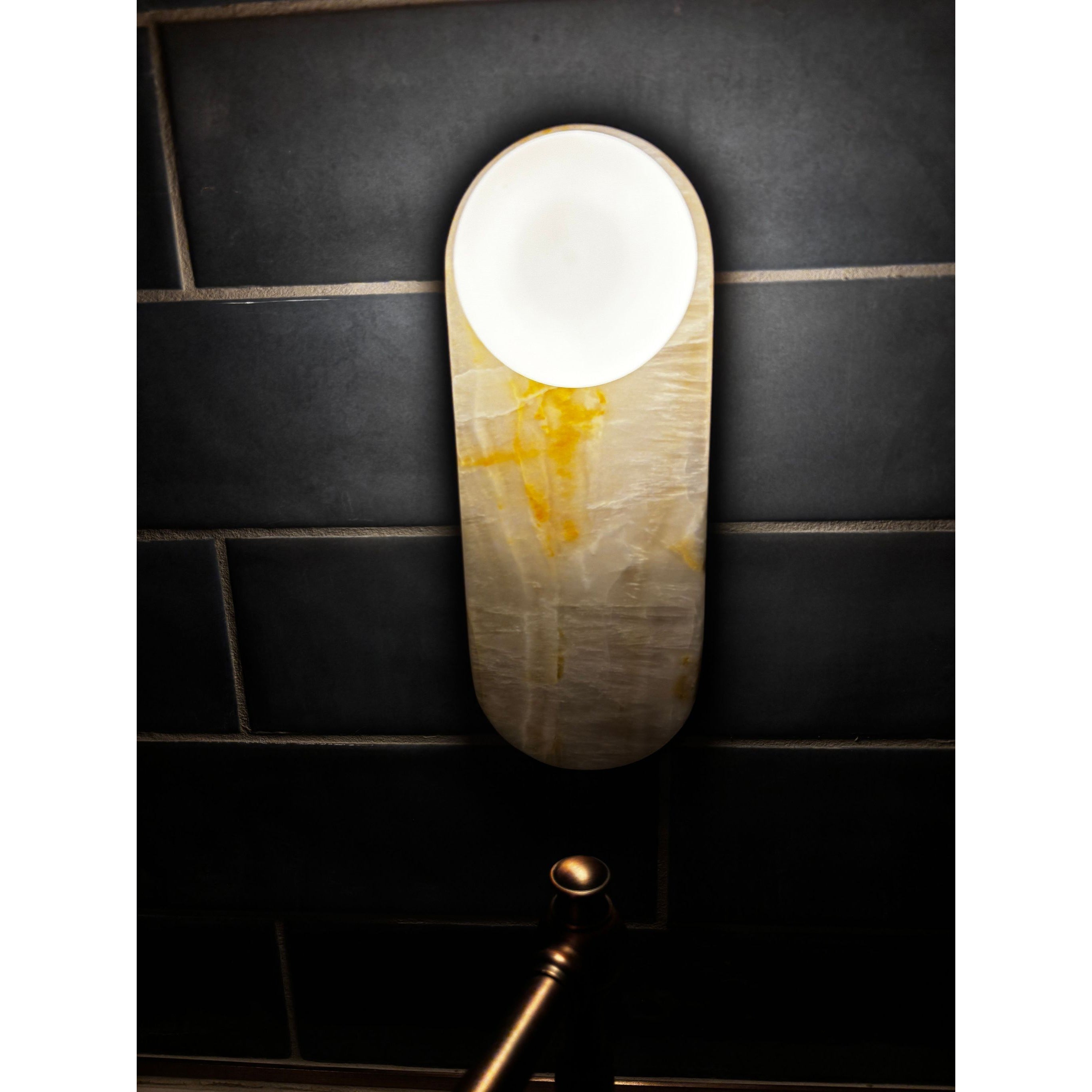 Comarion Wall Lamp