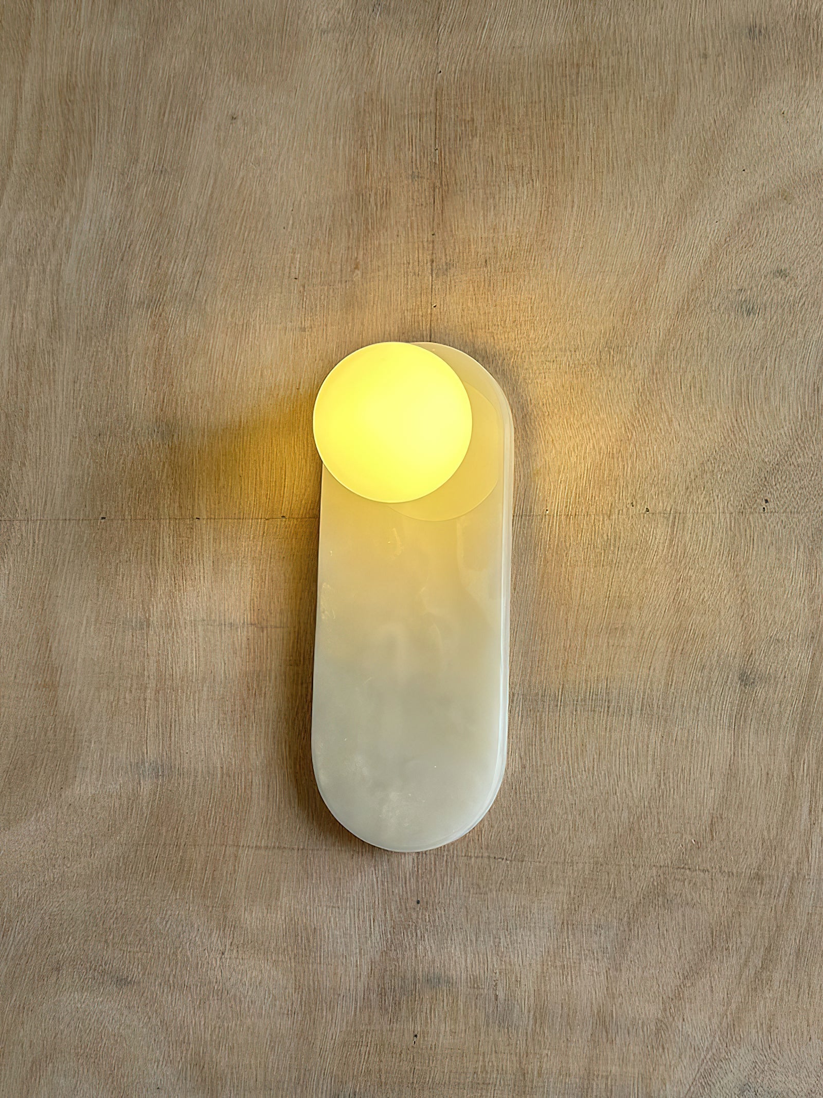 Comarion Wall Lamp