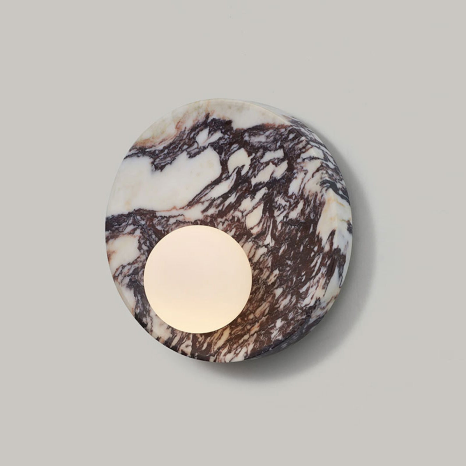 Uphae Wall Lamp