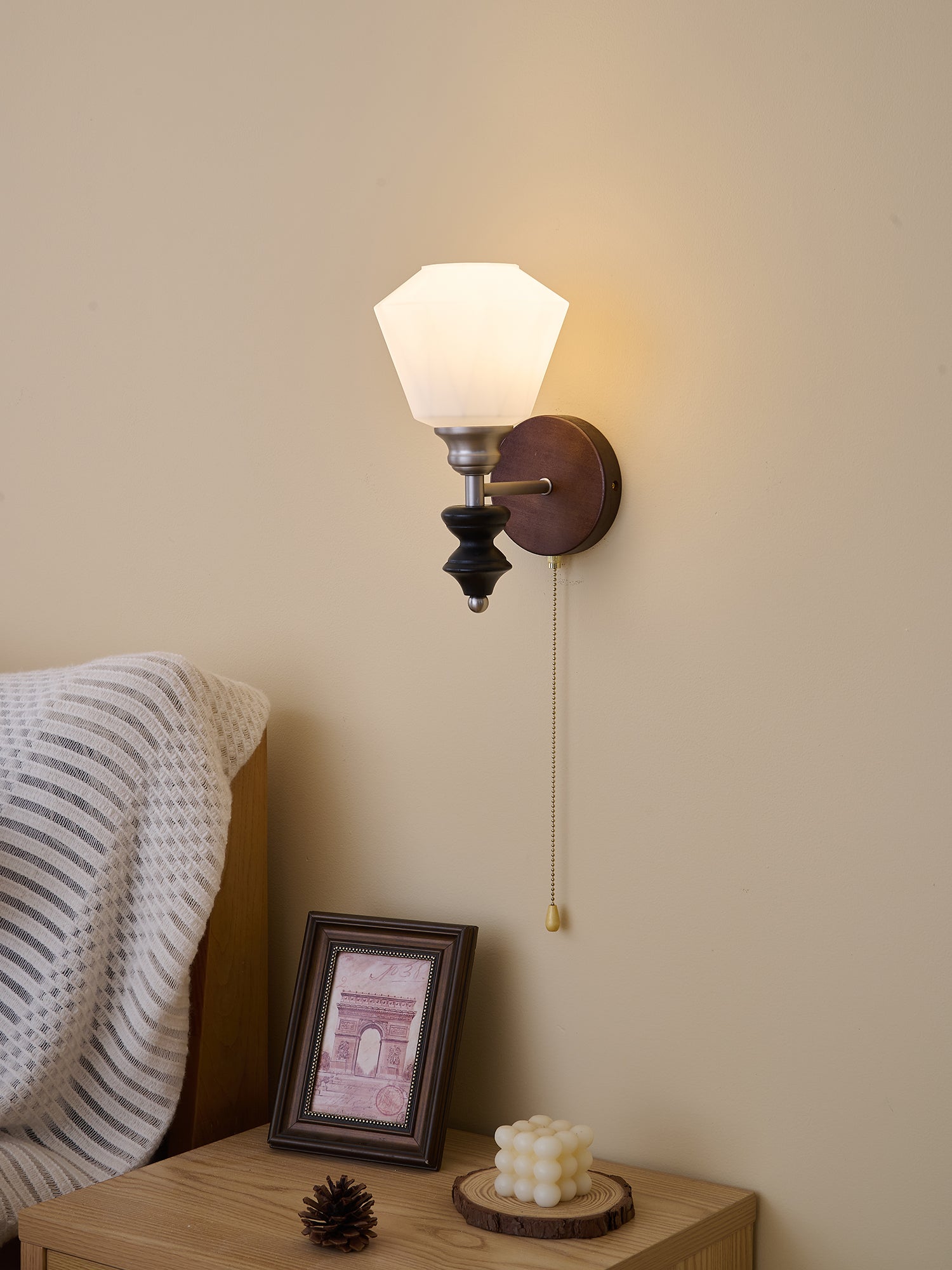 Lucille Elegance Classic Art Glass Wood Wall Lamp-Neutral Decor