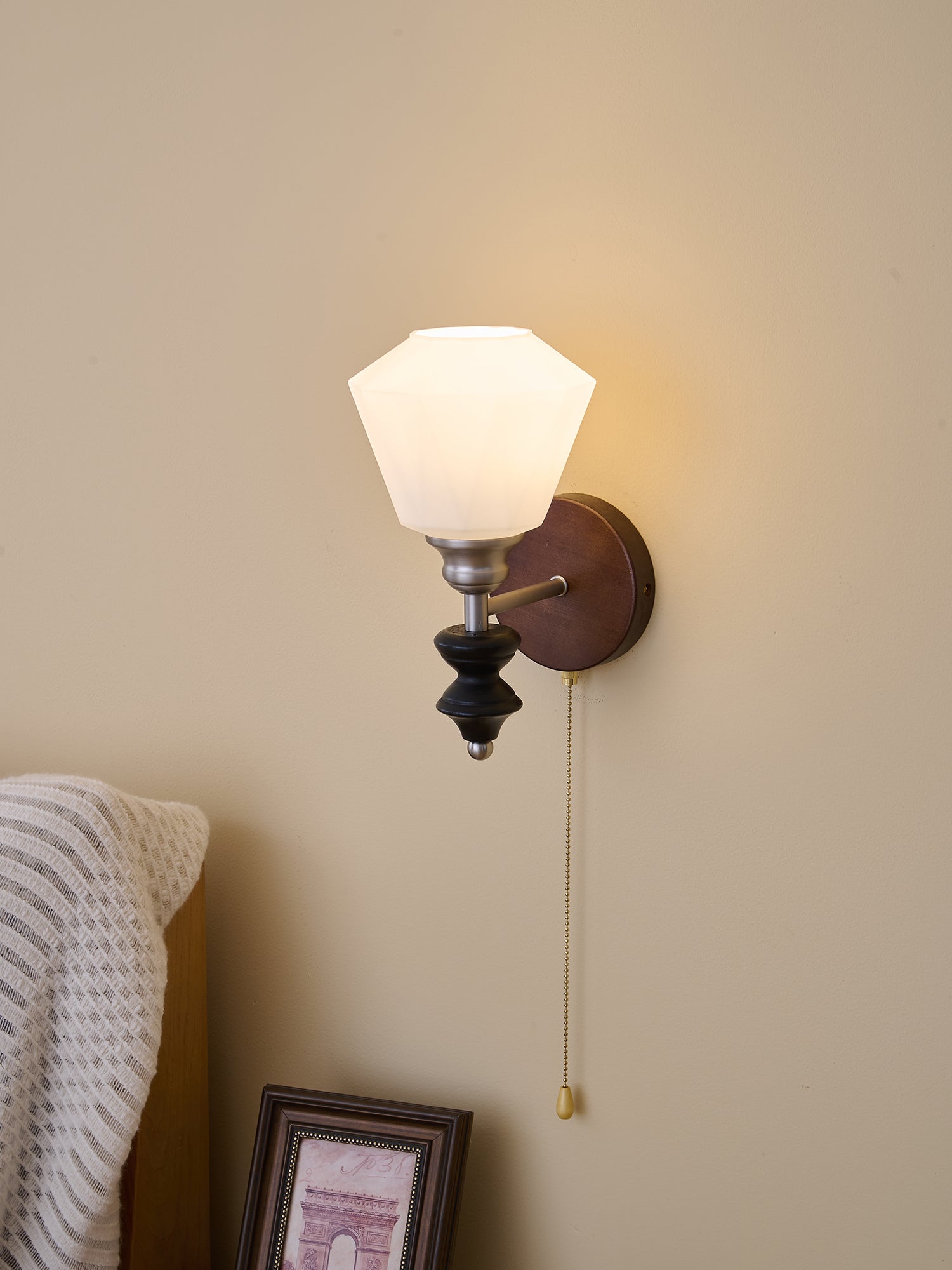 Lucille Elegance Classic Art Glass Wood Wall Lamp-Neutral Decor