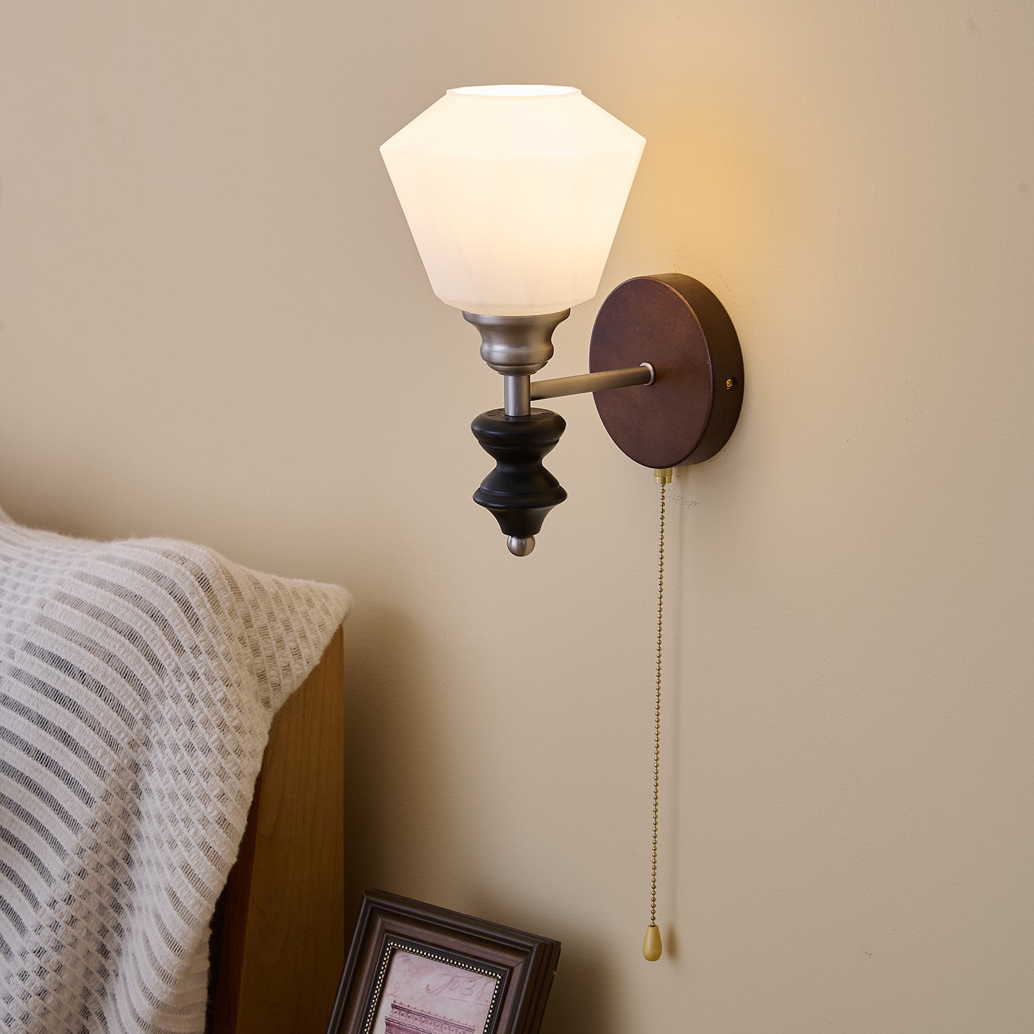 Lucille Elegance Classic Art Glass Wood Wall Lamp-Neutral Decor