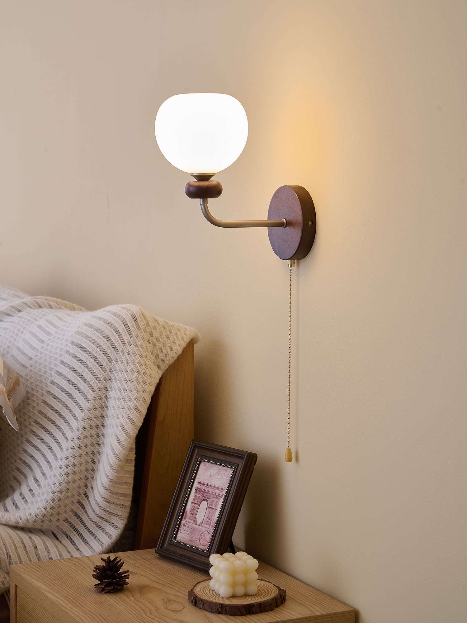 Lucille Elegance Classic Art Glass Wood Wall Lamp-Neutral Decor