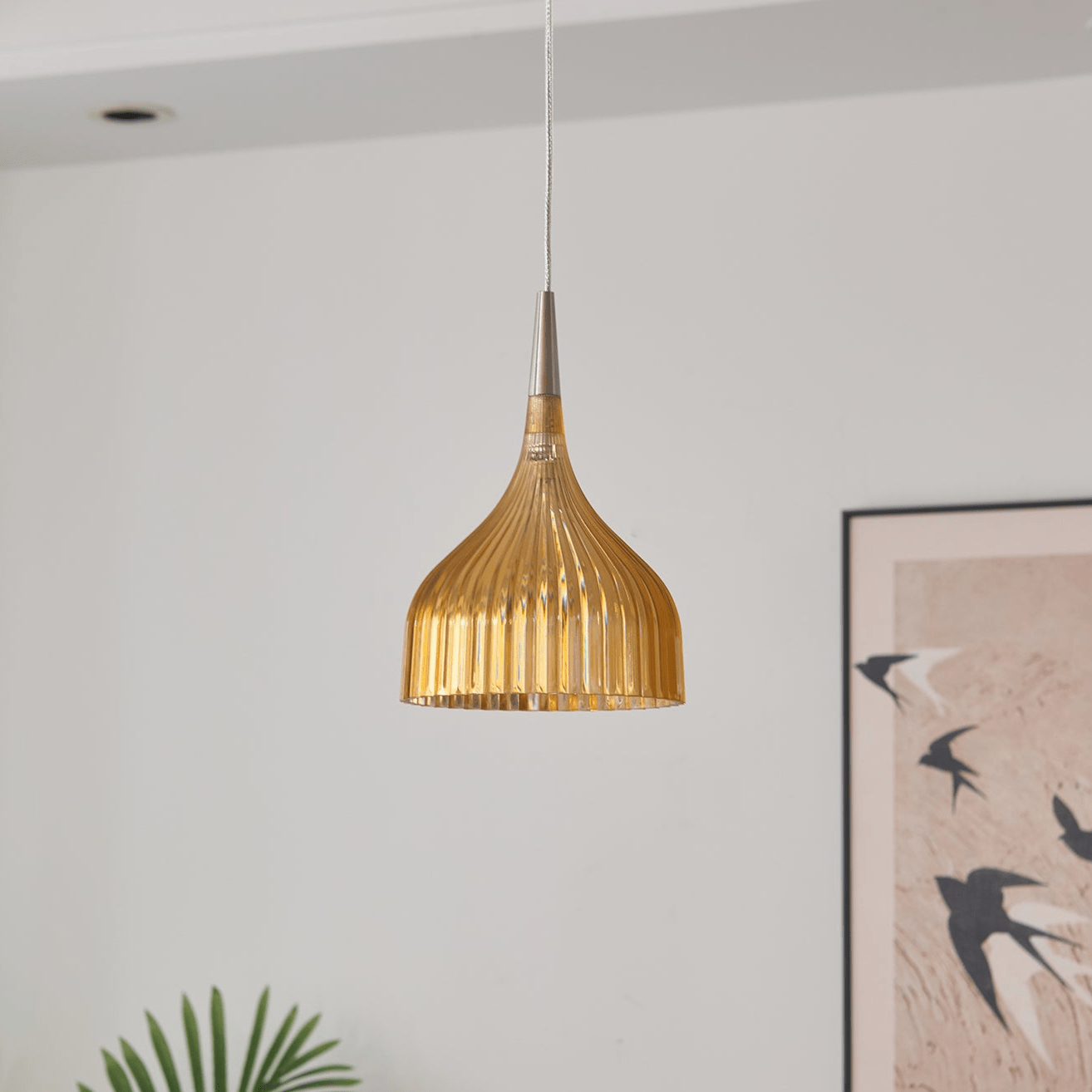 Durven Elegant Pendant Lamp-Neutral Decor