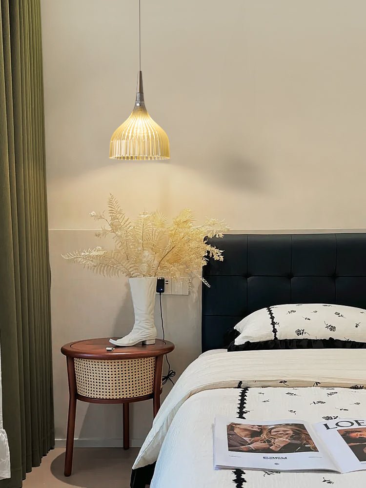 Durven Elegant Pendant Lamp-Neutral Decor