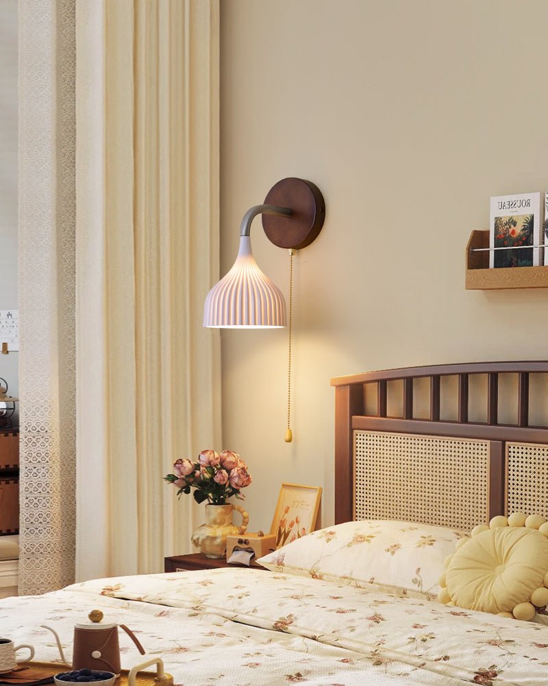 Cimararae Elegance Classic Wood Wall Lamp-Neutral Decor