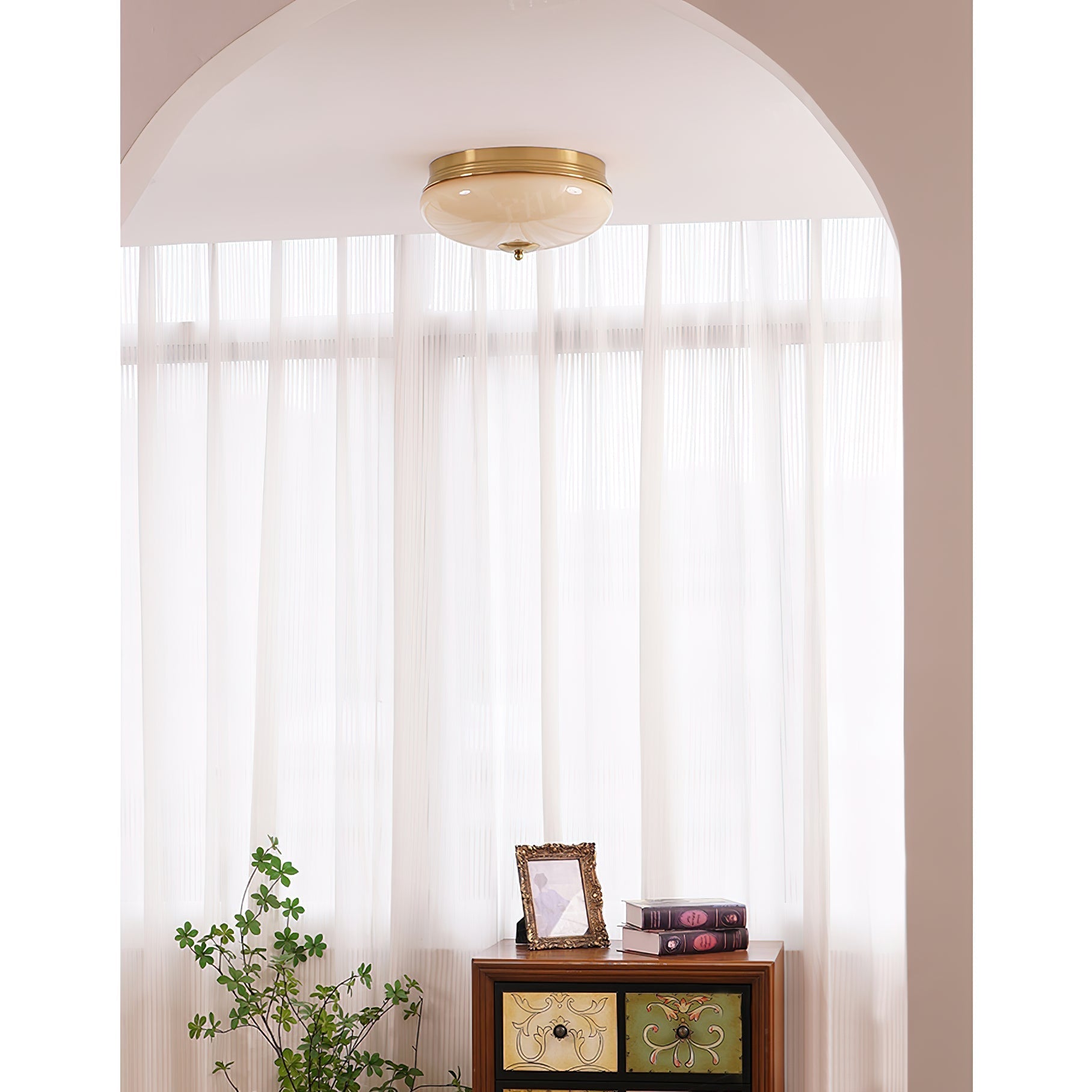 Vatalisra Ceiling Light
