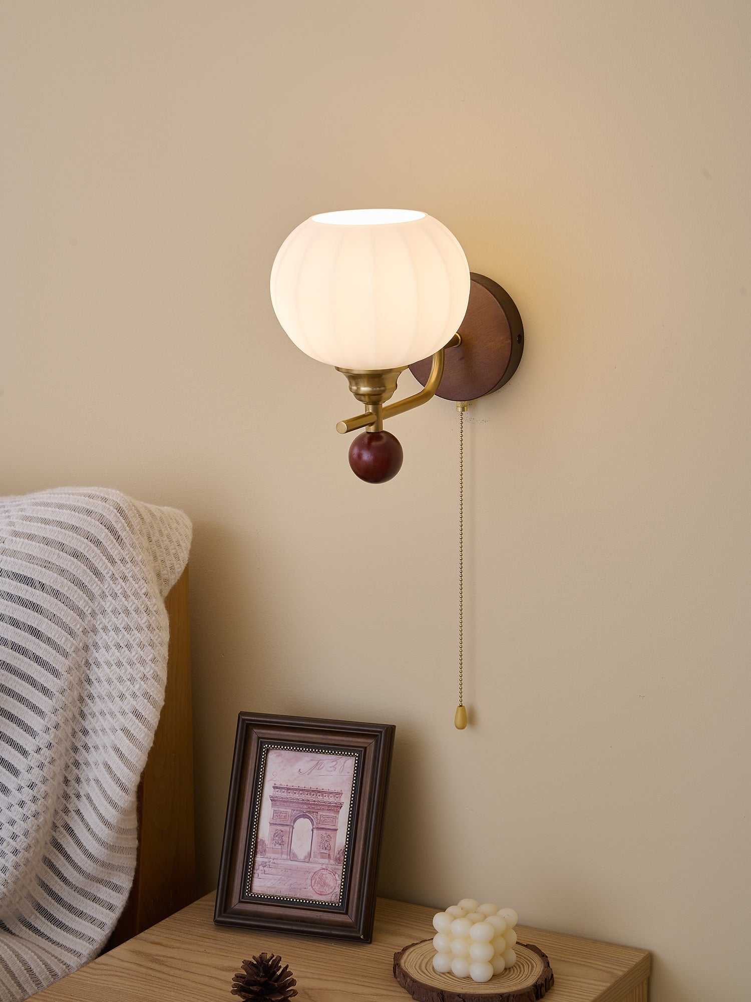 Deveno Premium Nordic Art Crest Glass Wood Wall Lamp-Neutral Decor