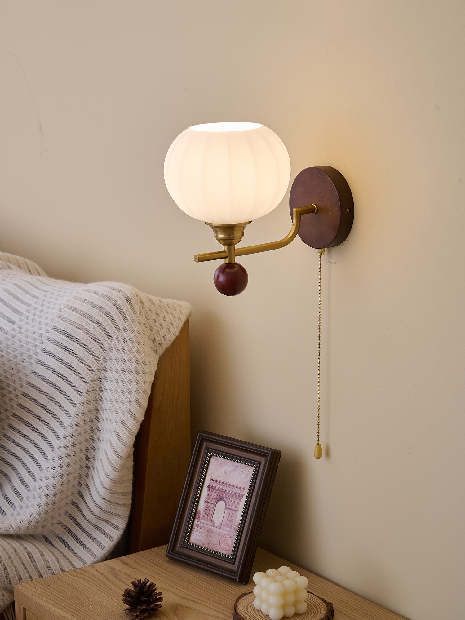 Deveno Premium Nordic Art Crest Glass Wood Wall Lamp-Neutral Decor