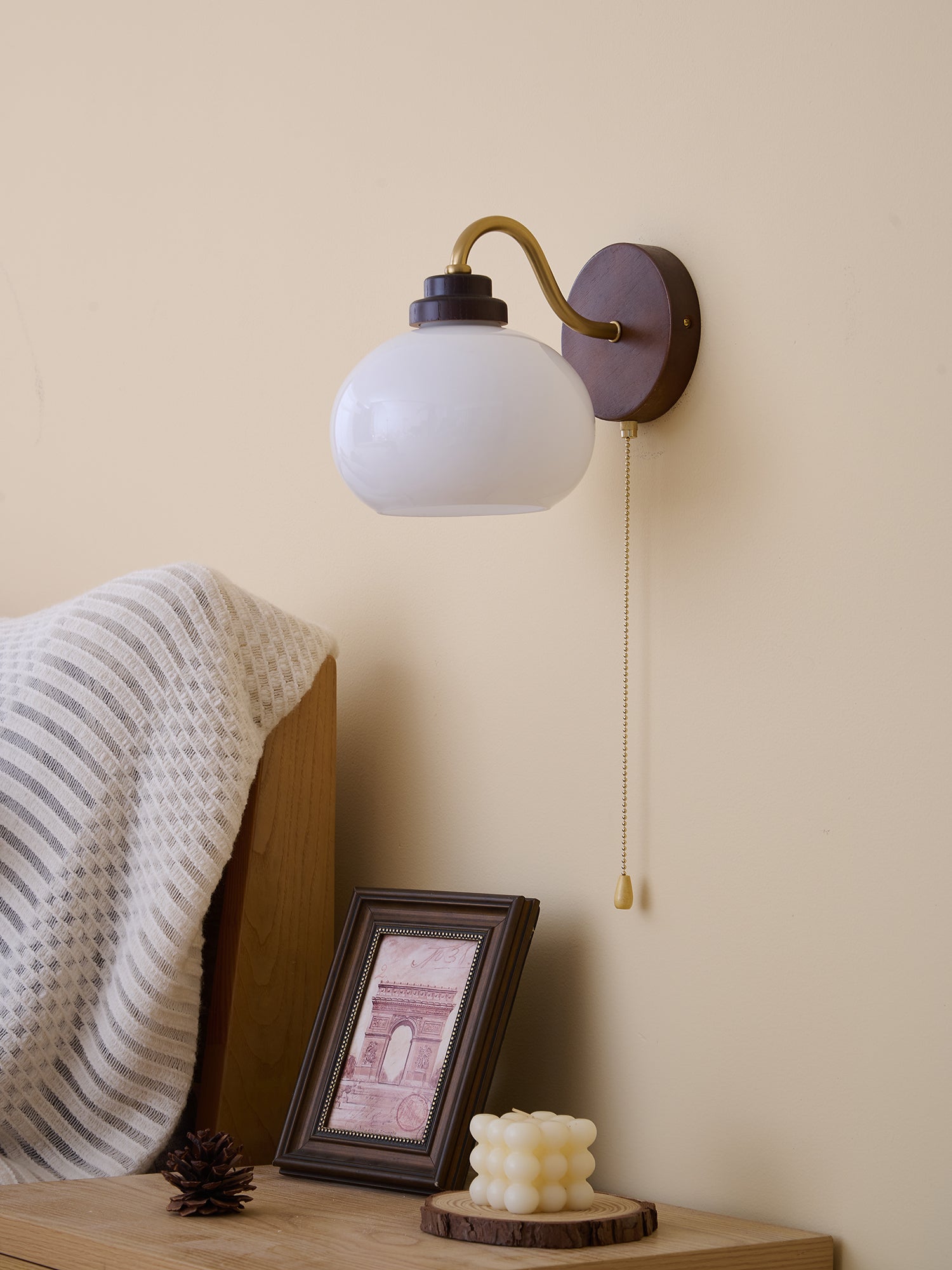 Deveno Premium Nordic Art Crest Glass Wood Wall Lamp-Neutral Decor