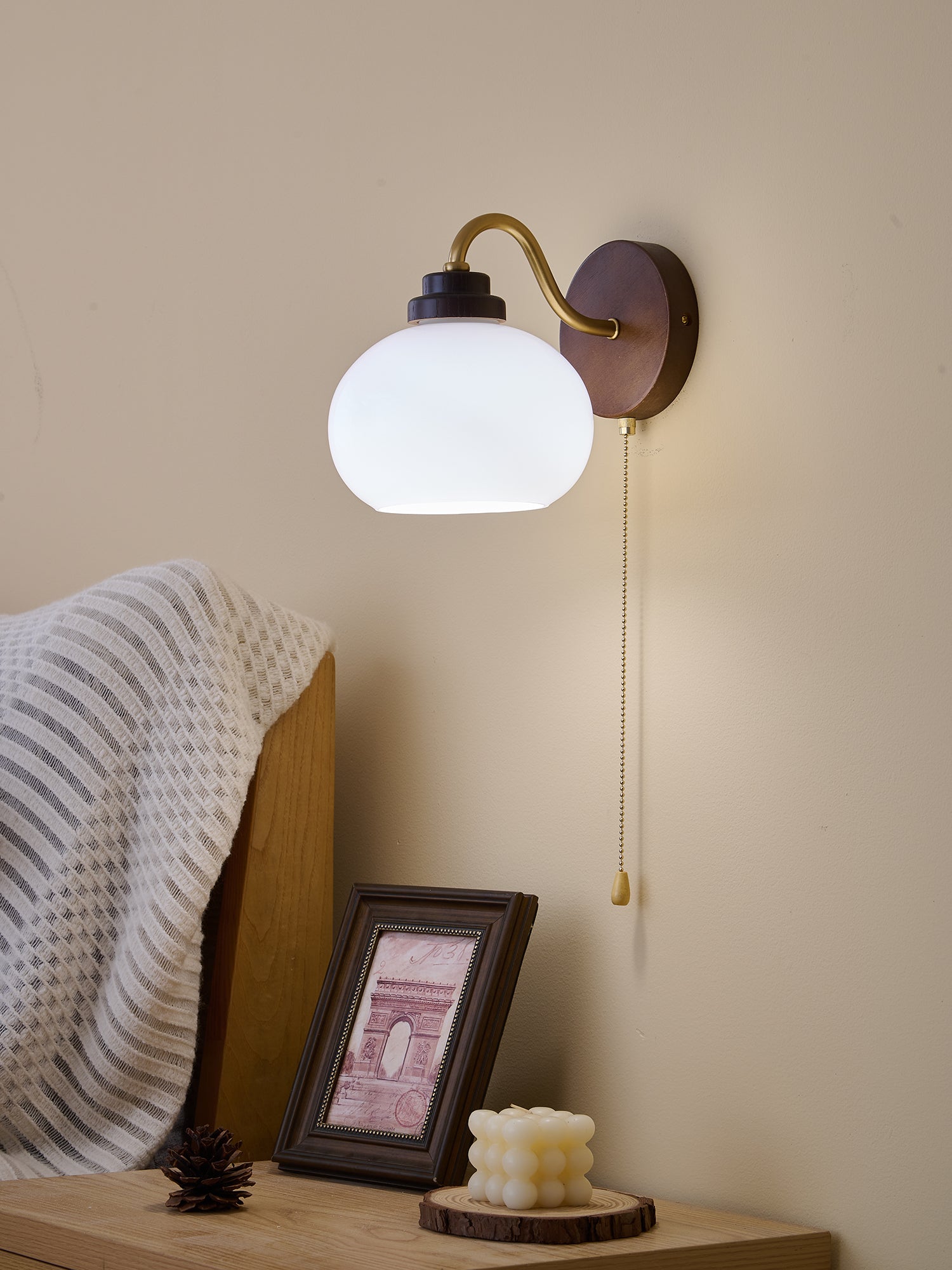 Deveno Premium Nordic Art Crest Glass Wood Wall Lamp-Neutral Decor
