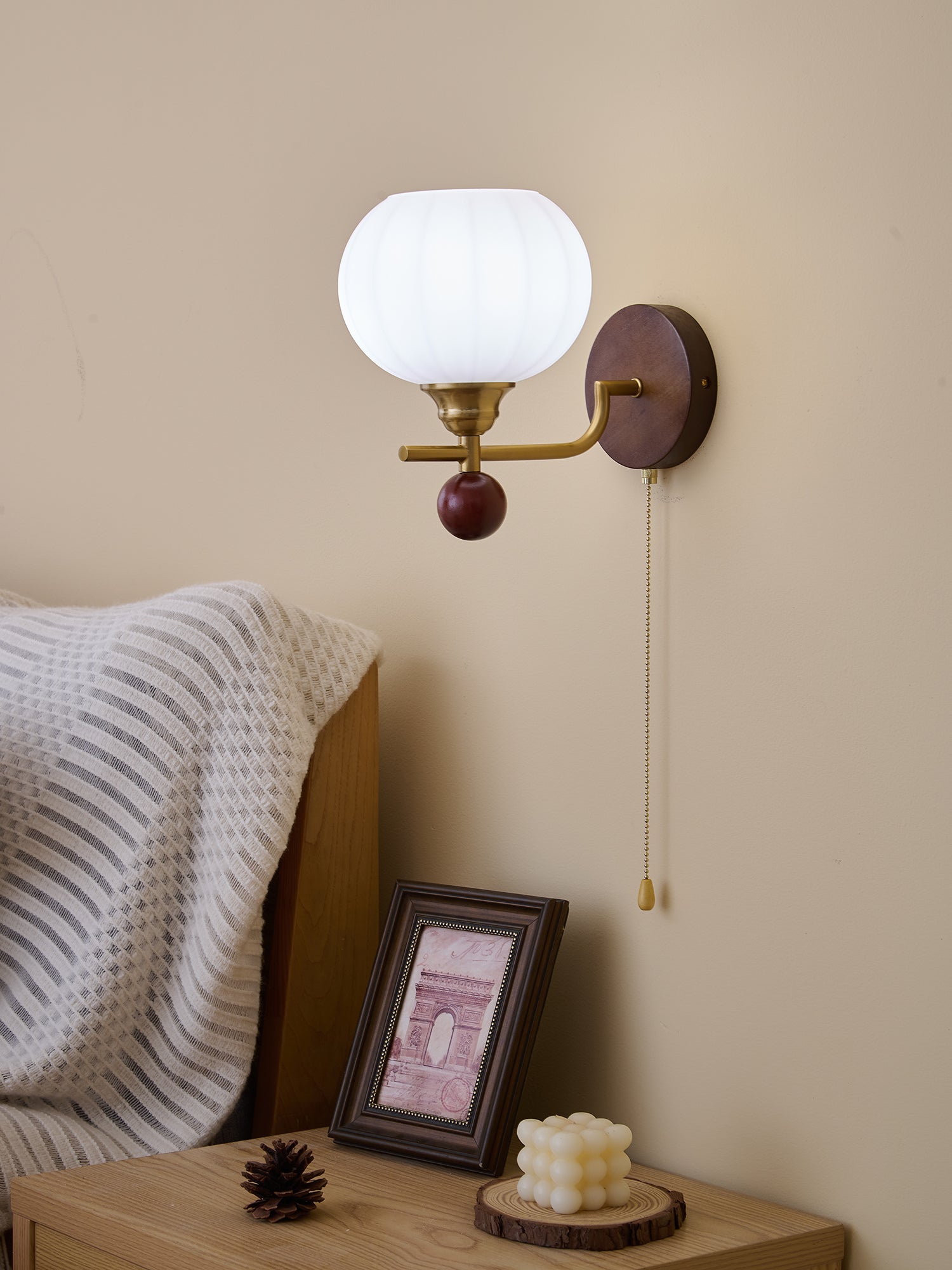 Deveno Premium Nordic Art Crest Glass Wood Wall Lamp-Neutral Decor