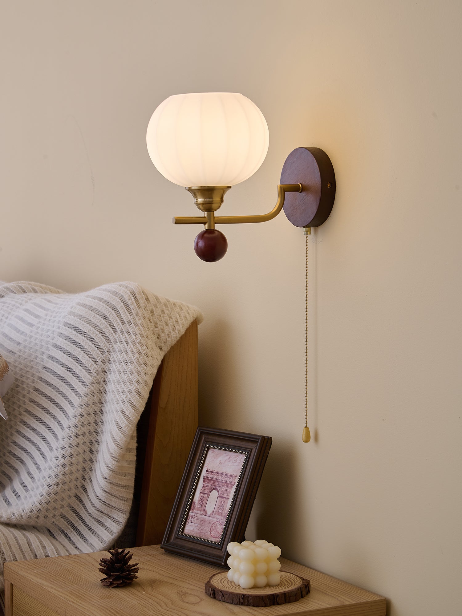 Deveno Premium Nordic Art Crest Glass Wood Wall Lamp-Neutral Decor
