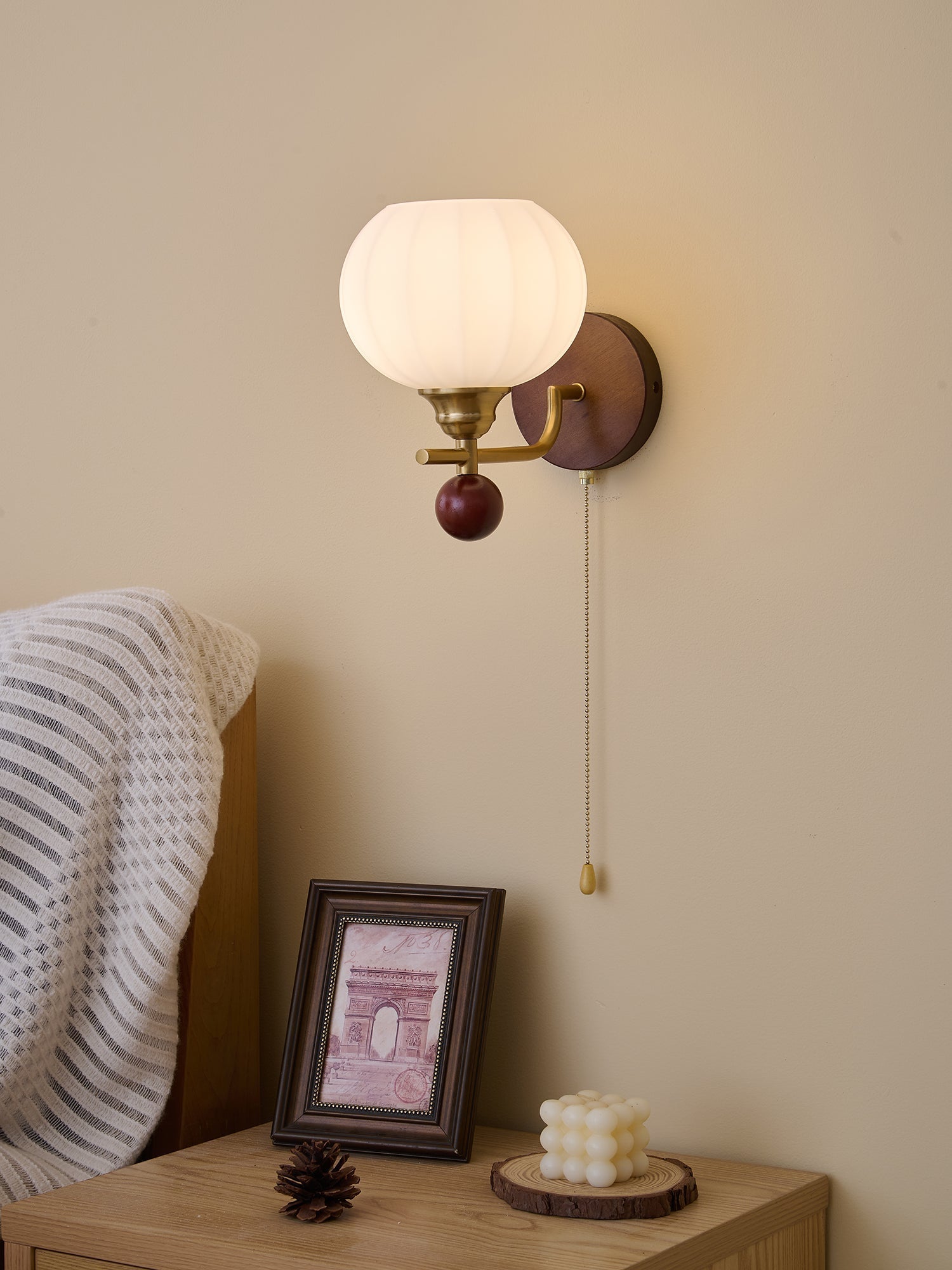 Deveno Premium Nordic Art Crest Glass Wood Wall Lamp-Neutral Decor