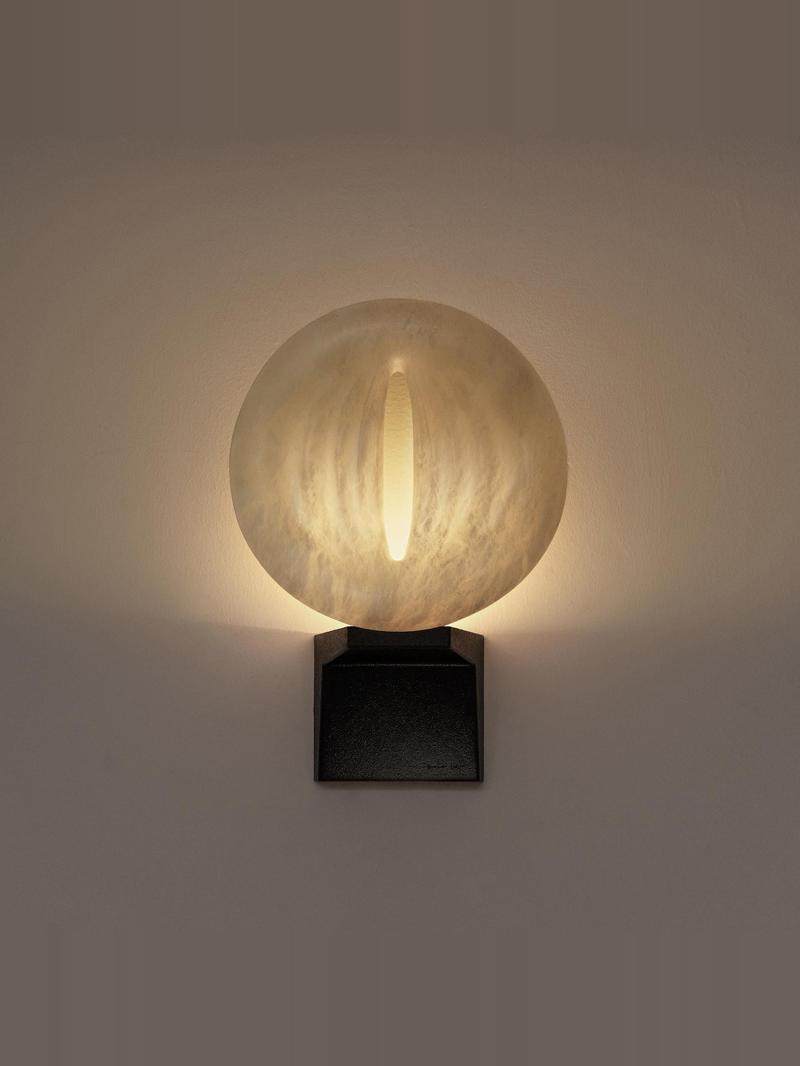 Lumen Rift Alabaster Wall Lamp-Neutral Decor