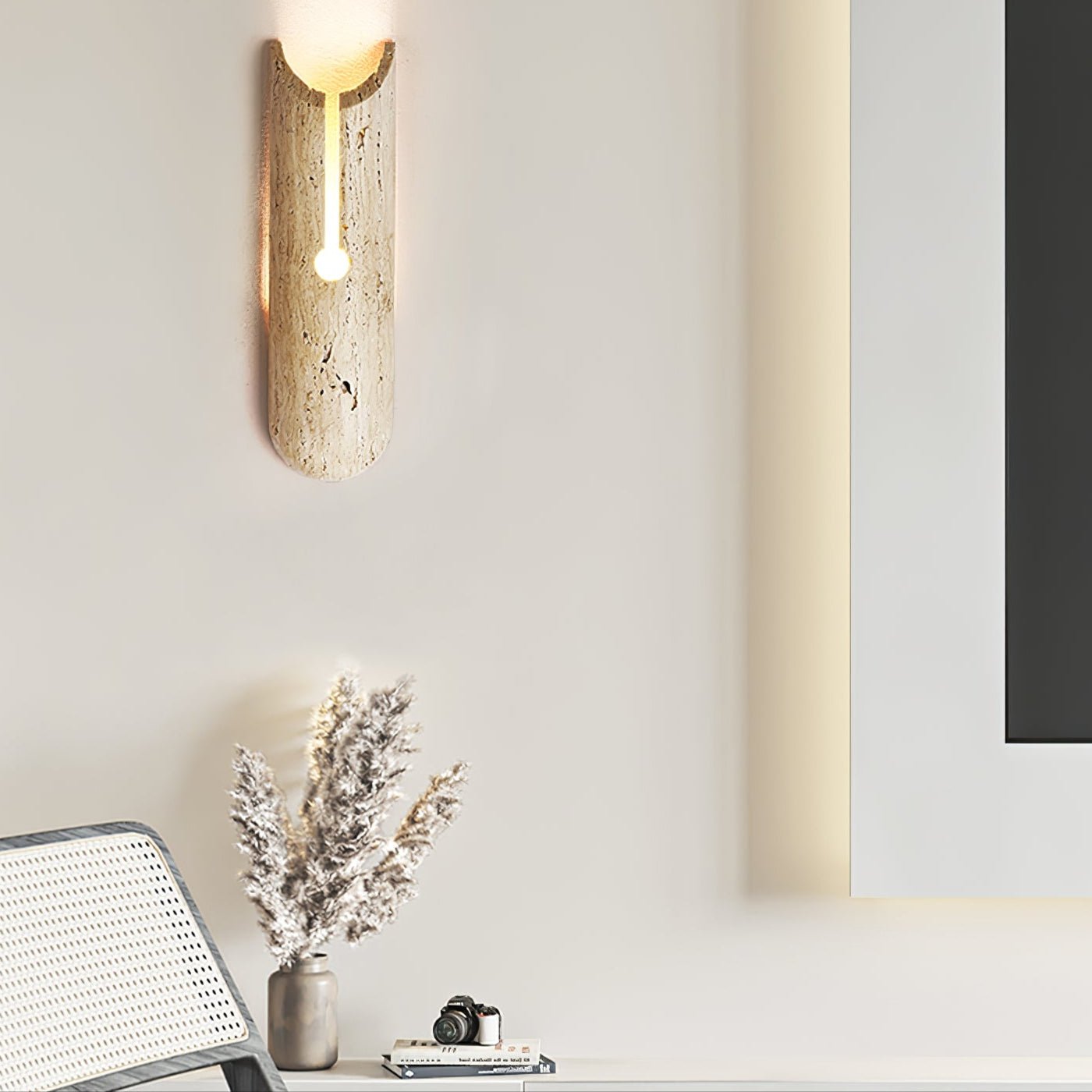 Elraeila Rustic Travertine Wall Light-Neutral Decor