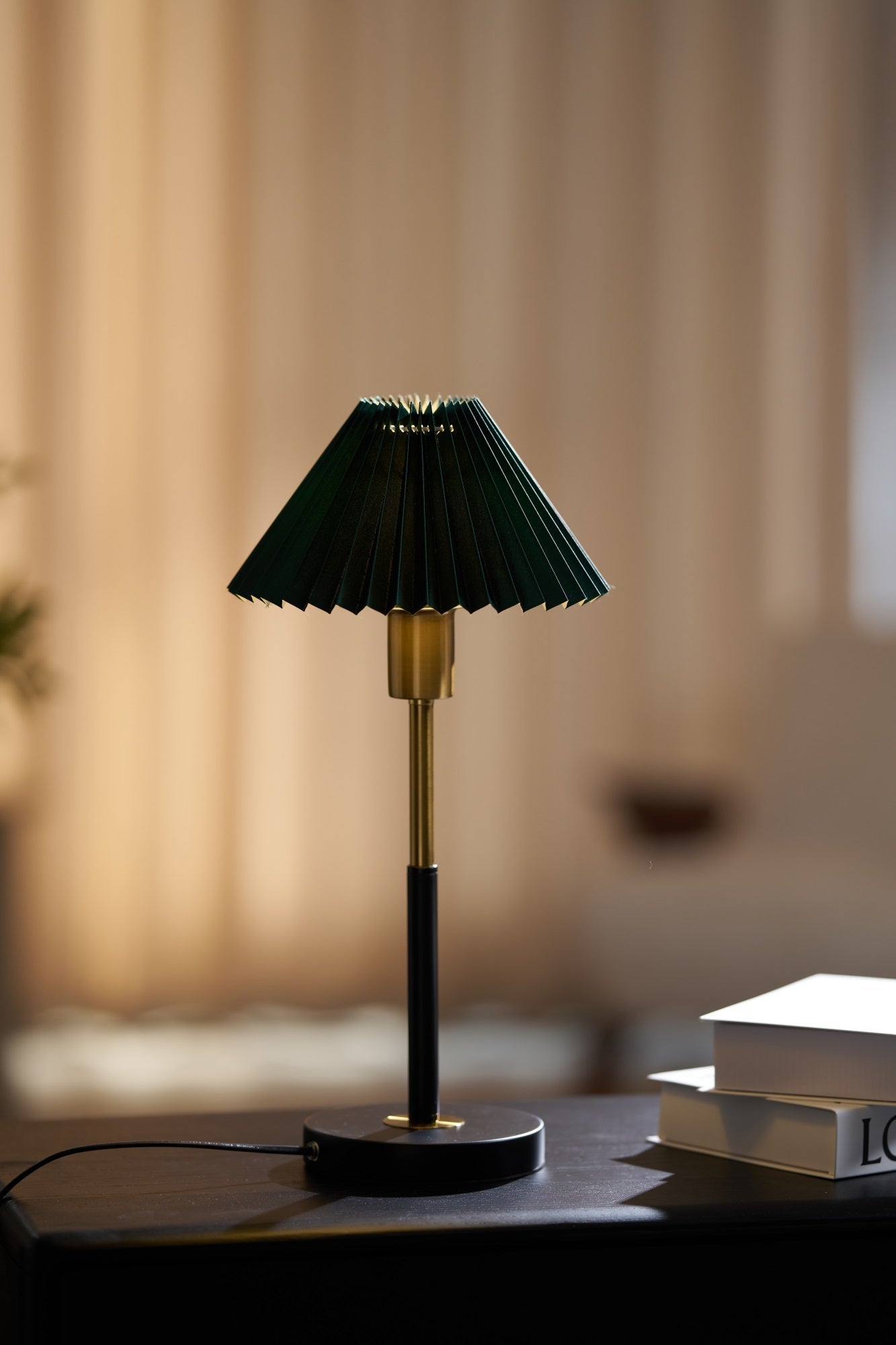 Mevzo Minimalist Ceramics Table Lamp-Neutral Decor