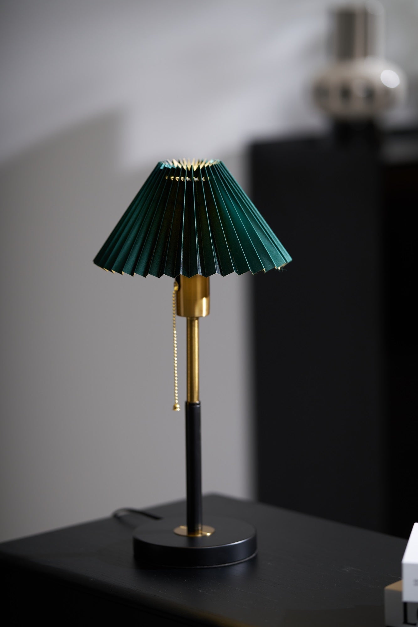 Mevzo Minimalist Ceramics Table Lamp-Neutral Decor