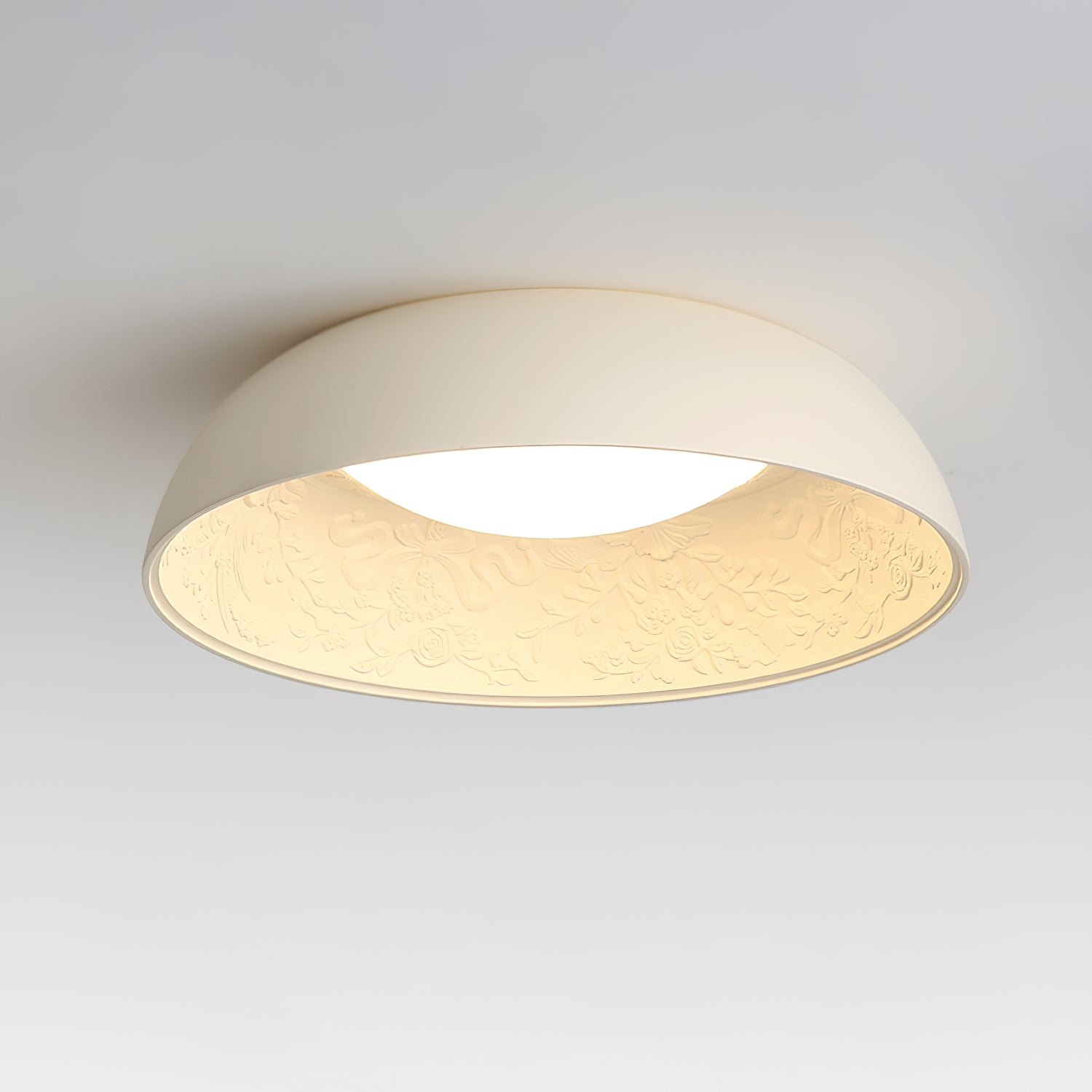 Serava Ceiling Light Floral patterns
