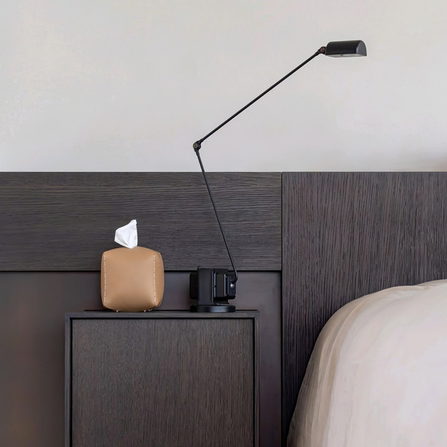 Orvyn Minimalist Table Lamp-Neutral Decor