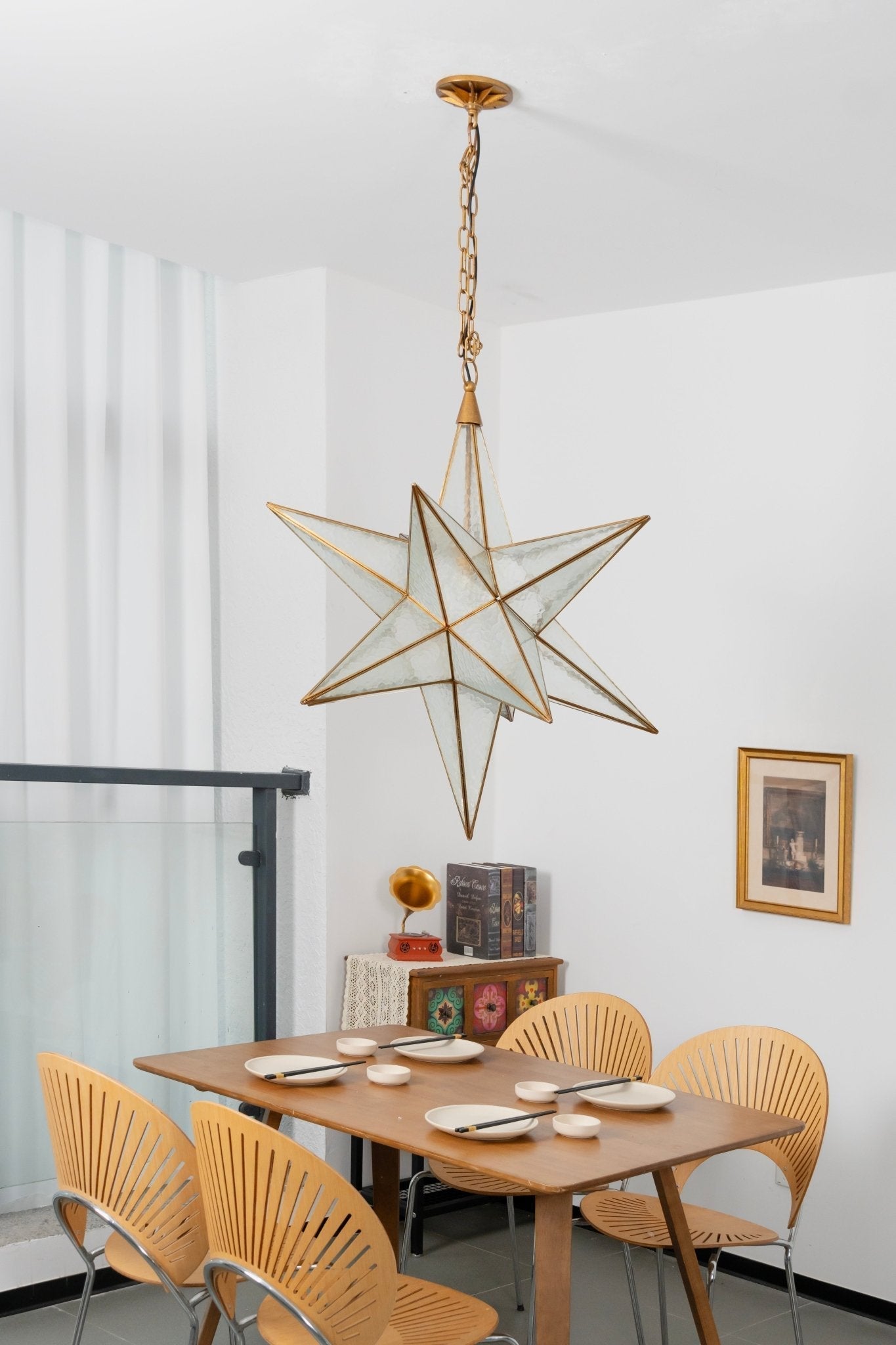 Sotr Elegant Glass Star Chandelier-Neutral Decor