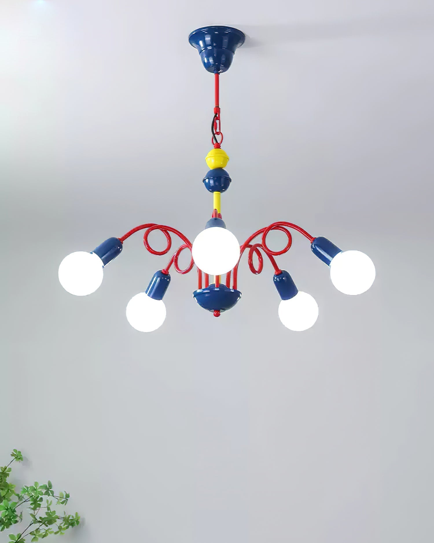 Velennir Chandelier