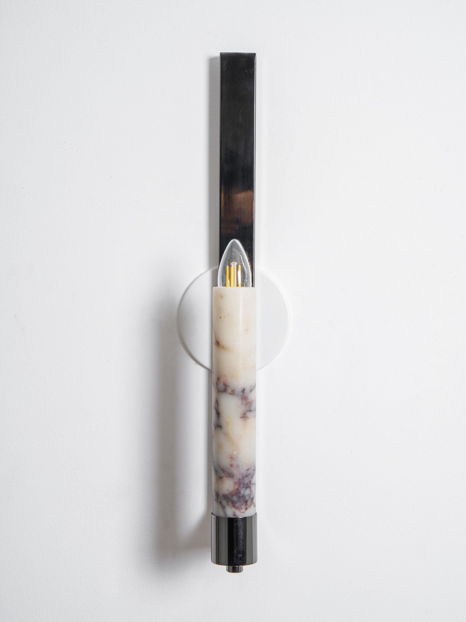 Mateo Modern Wall Lamp-Neutral Decor