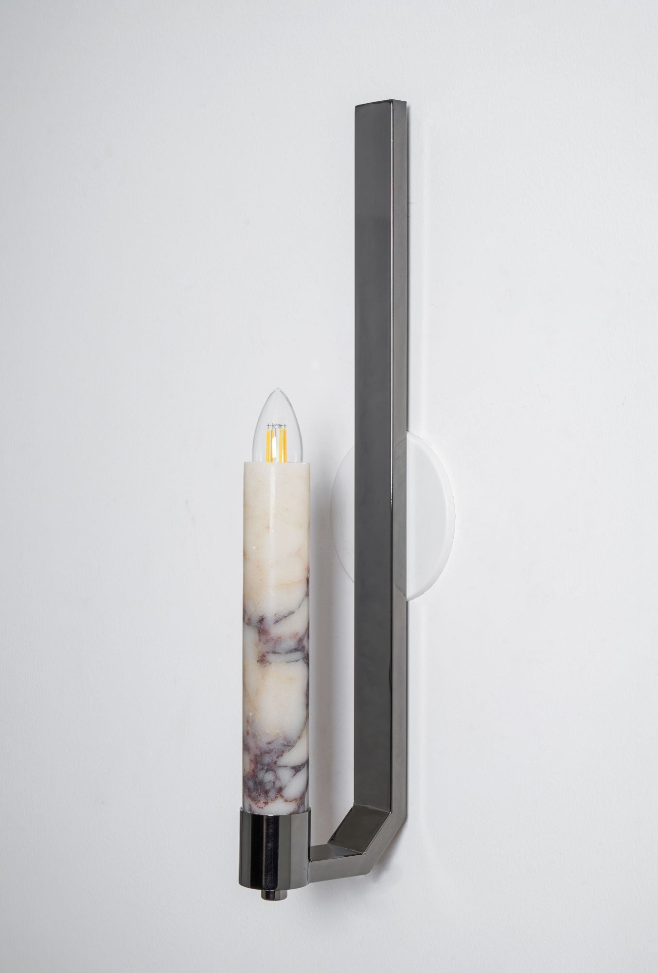 Mateo Modern Wall Lamp-Neutral Decor