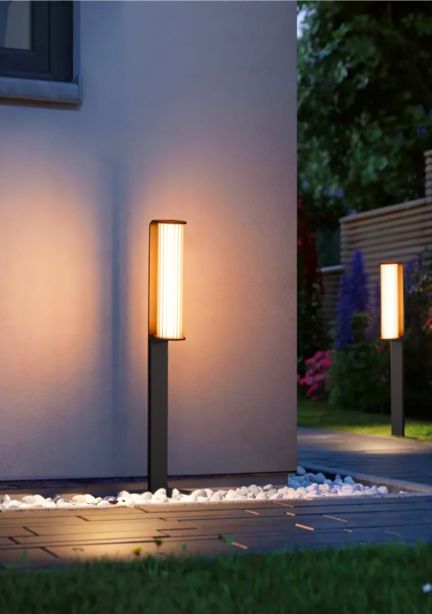 Wistyn Arc Duo Outdoor Lamp-Neutral Decor