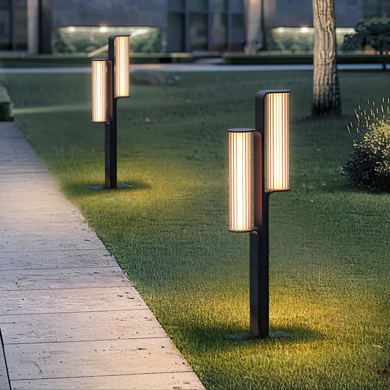 Wistyn Arc Duo Outdoor Lamp-Neutral Decor