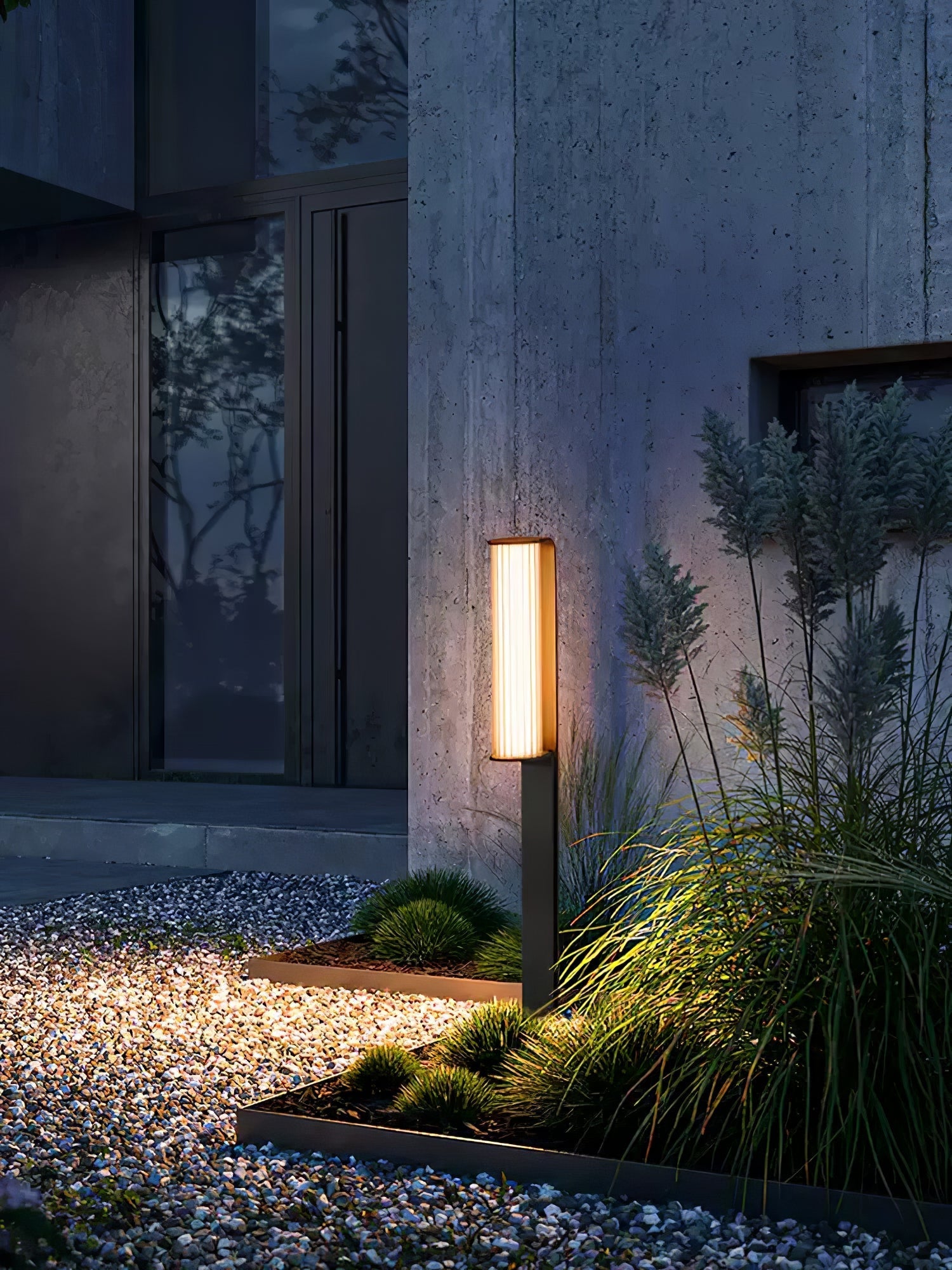 Wistyn Arc Duo Outdoor Lamp-Neutral Decor