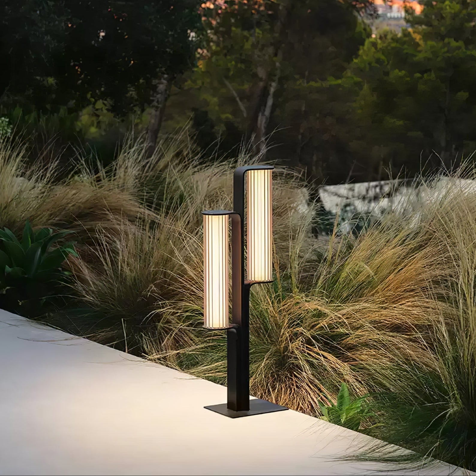 Wistyn Arc Duo Outdoor Lamp-Neutral Decor
