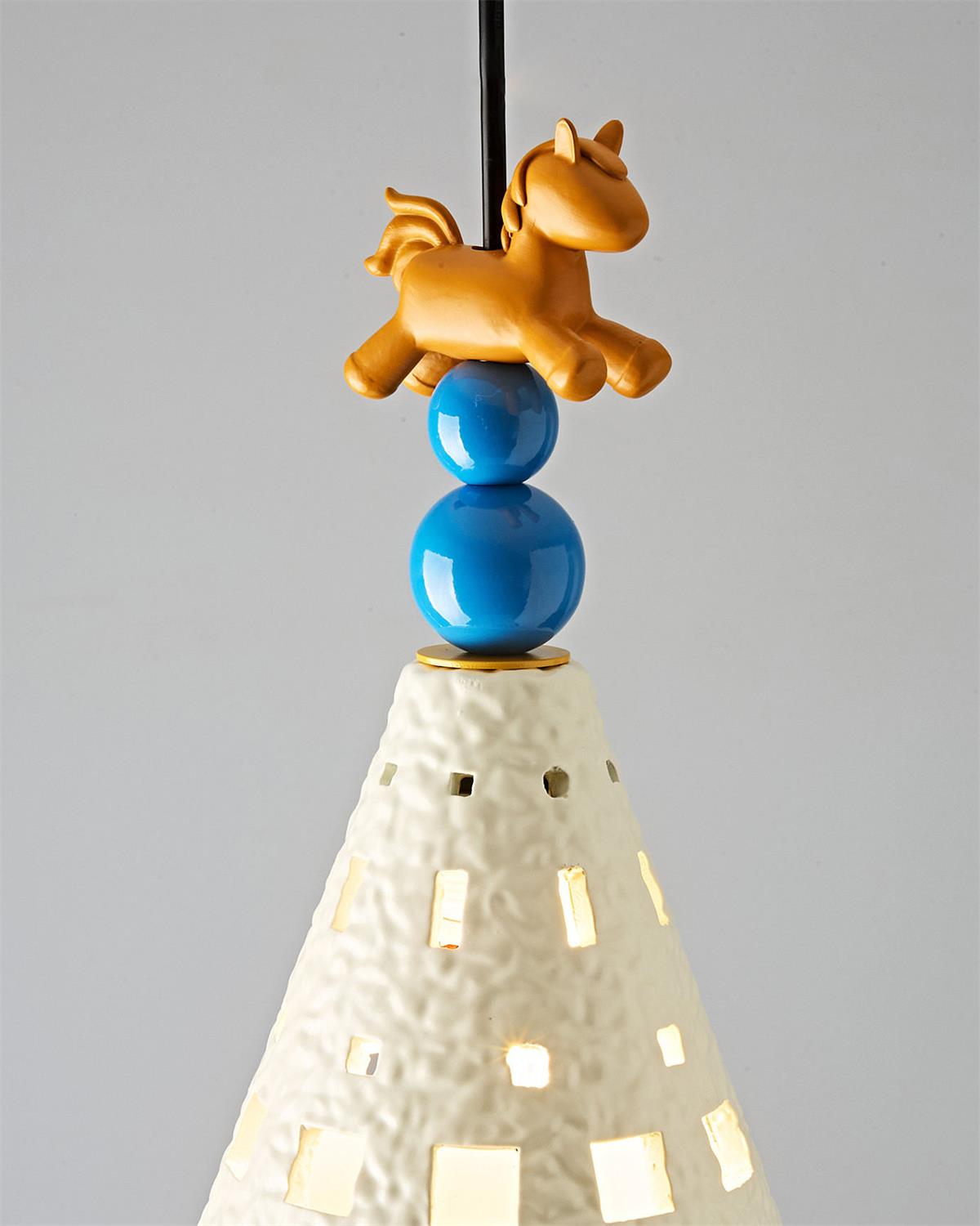 Tansy Pendant Light