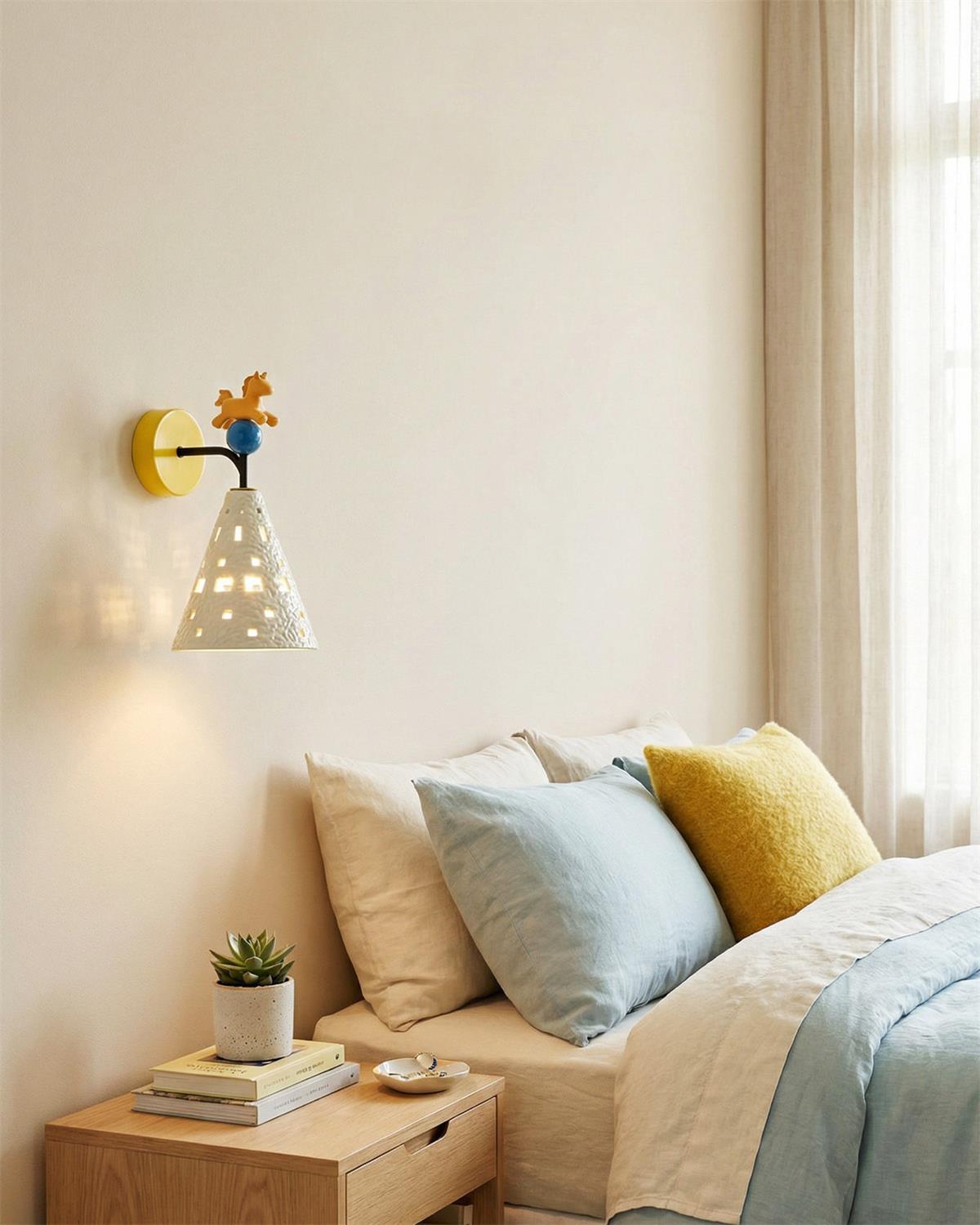Pippa Wall Light