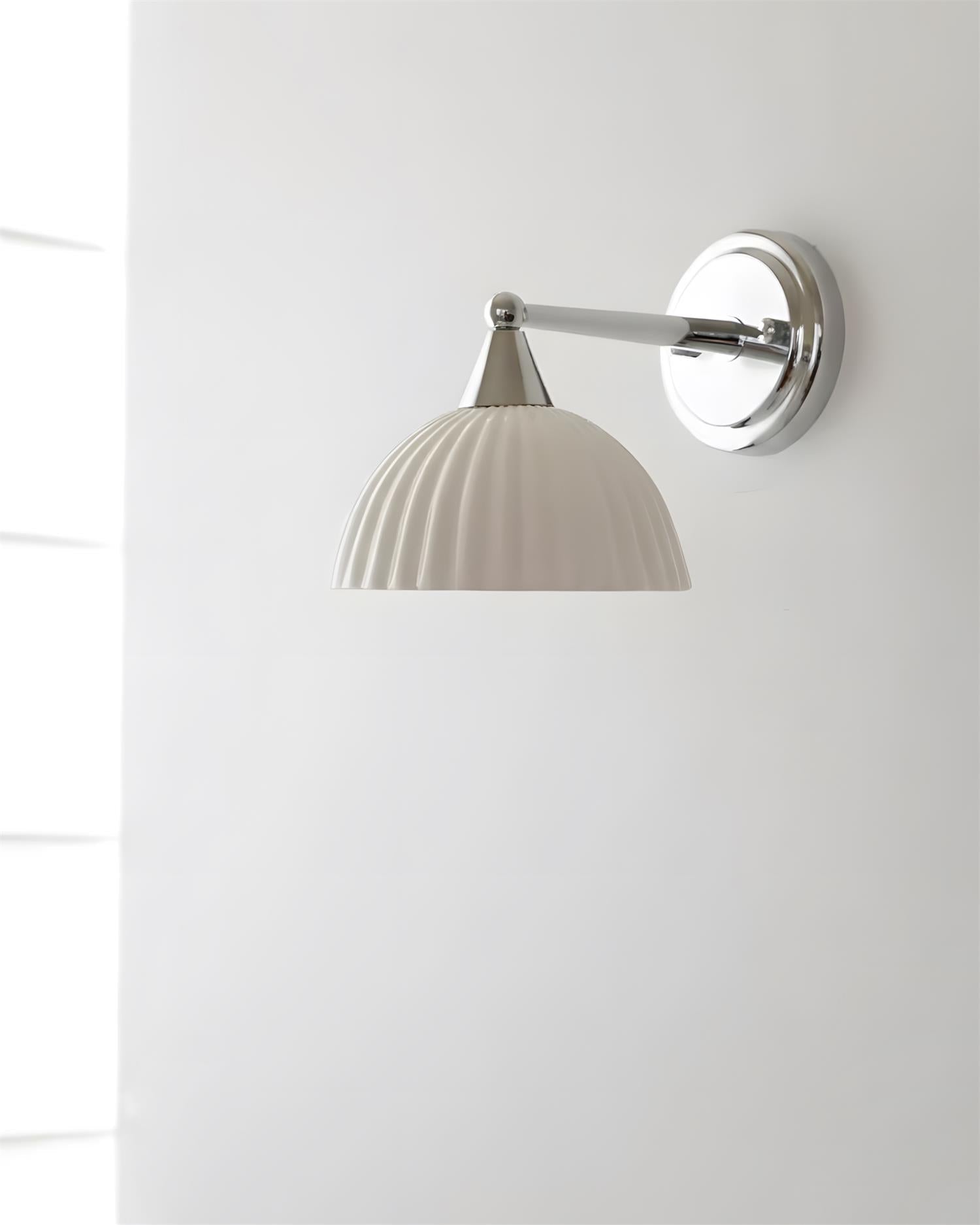 Lyla Wall Lamp