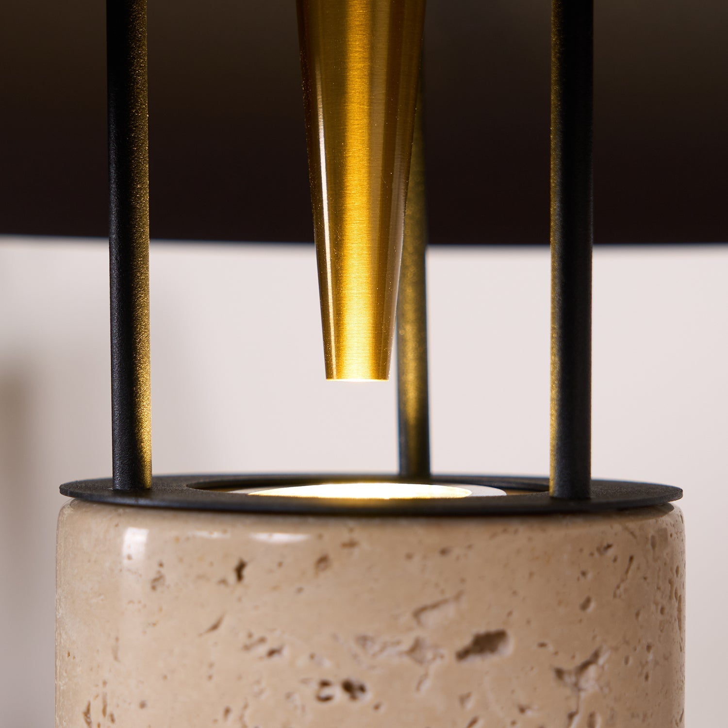 Eara Disc-Pillar Travertine Table Lamp-Neutral Decor