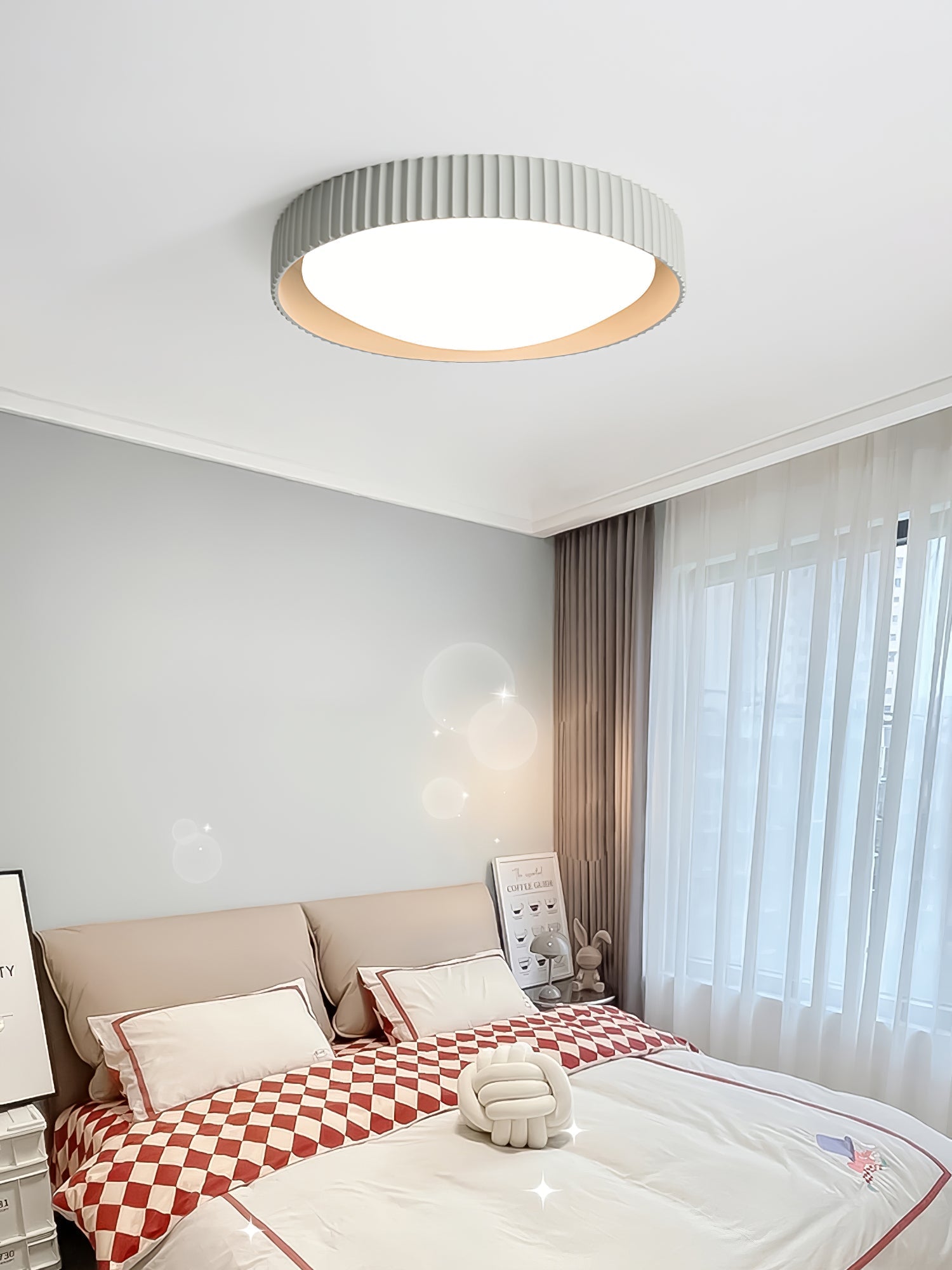 Alesin Modern Minimalist Resin Ceiling Light-Neutral Decor