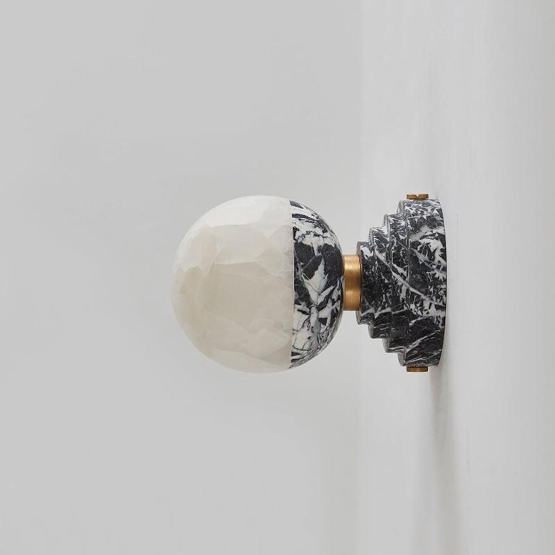 Nythee Wall Lamp
