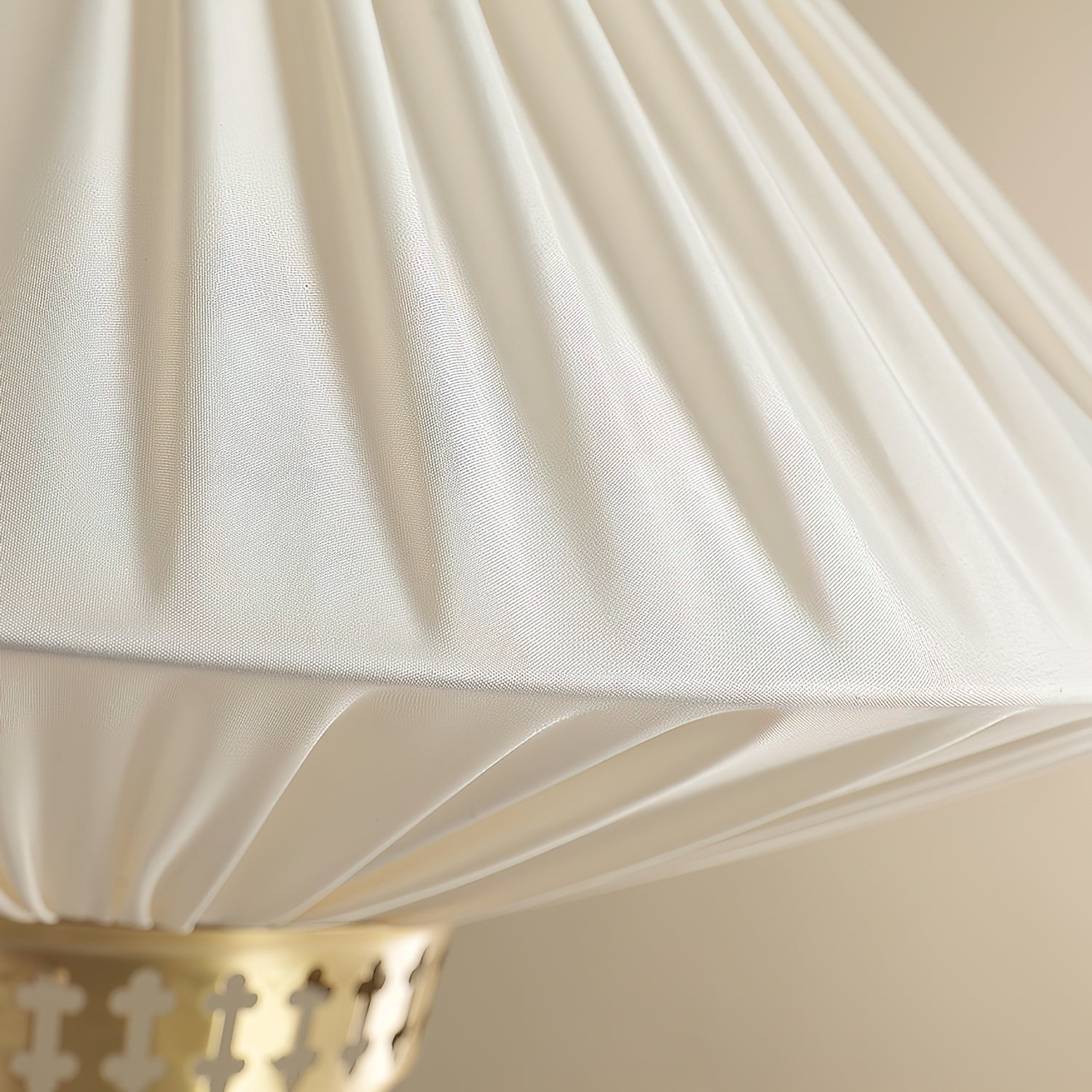 Cylda Pendant Lamp-Neutral Decor